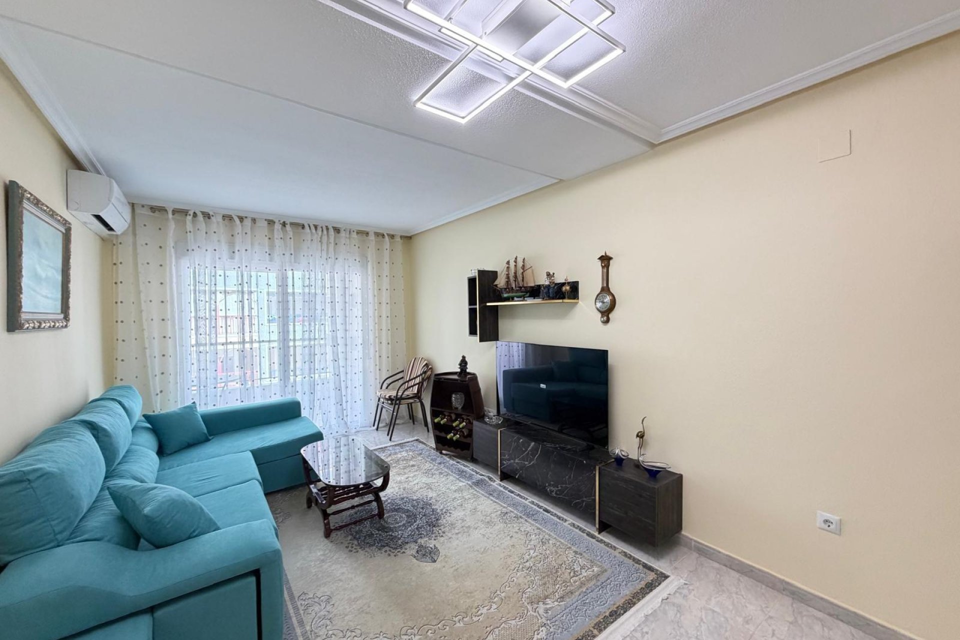 Revânzare - Apartament -
Torrevieja - Playa del Cura