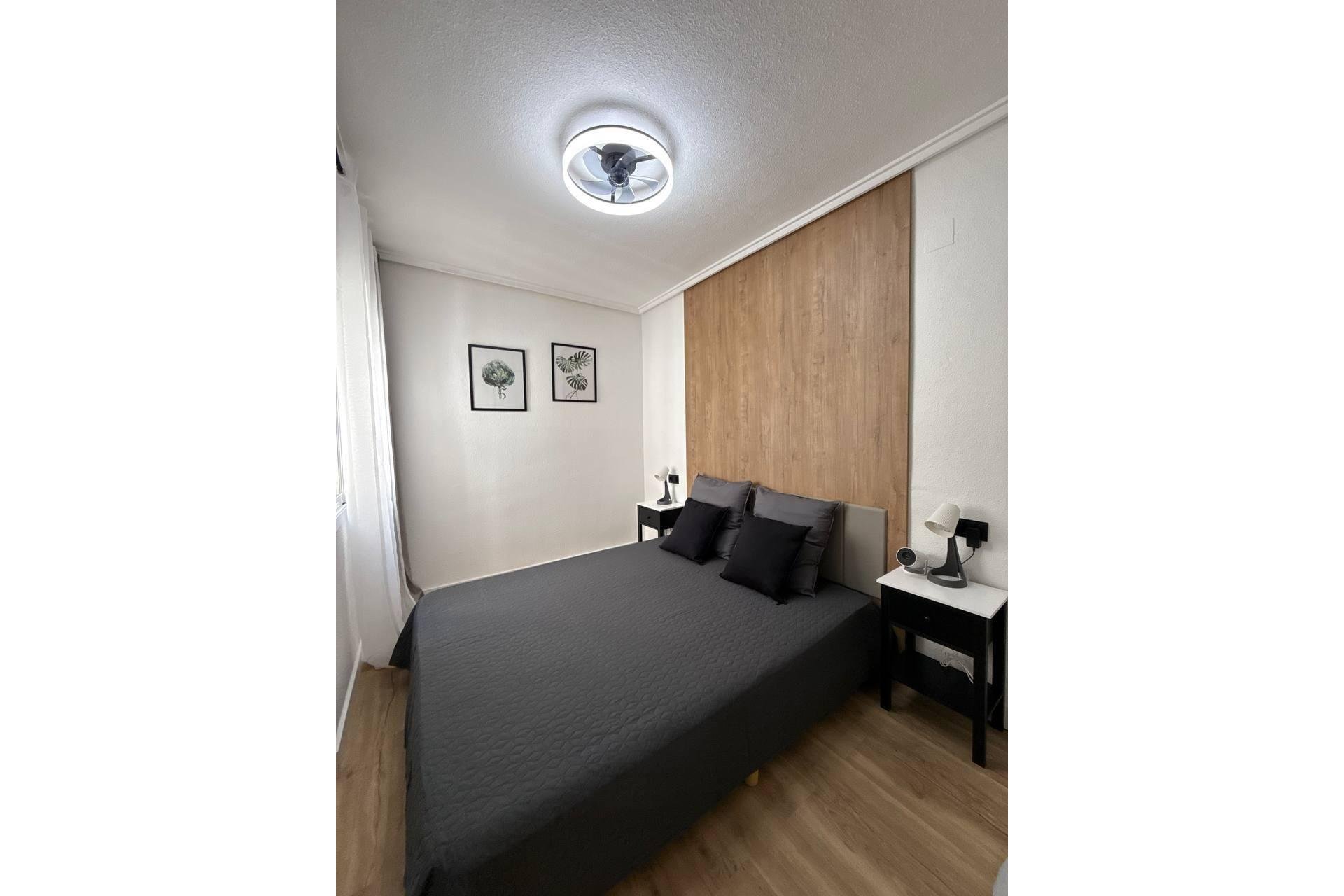 Revânzare - Apartament -
Torrevieja - Playa del Cura