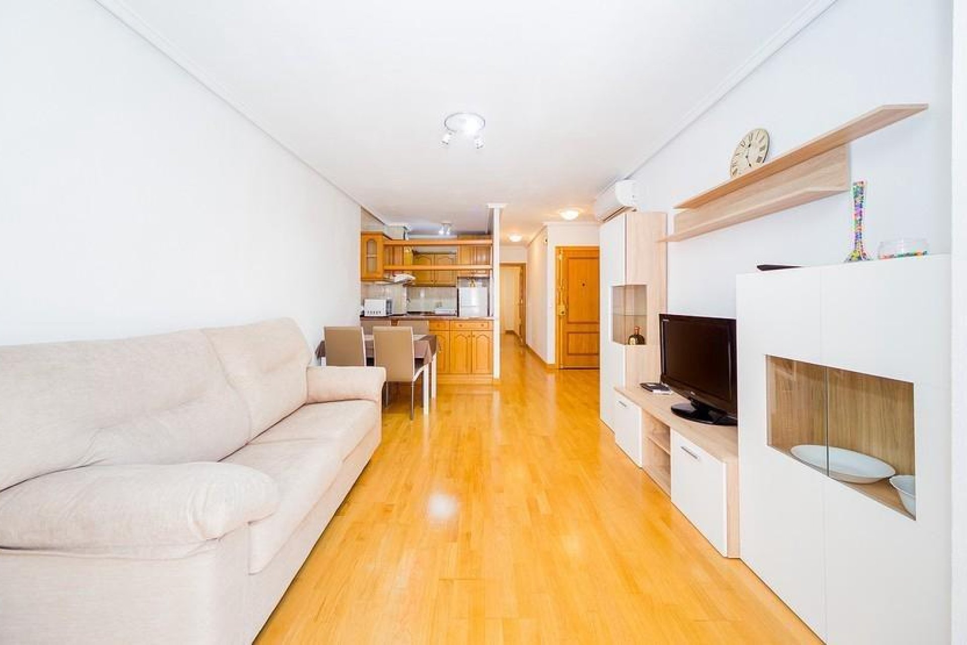 Revânzare - Apartament -
Torrevieja - Playa del Cura