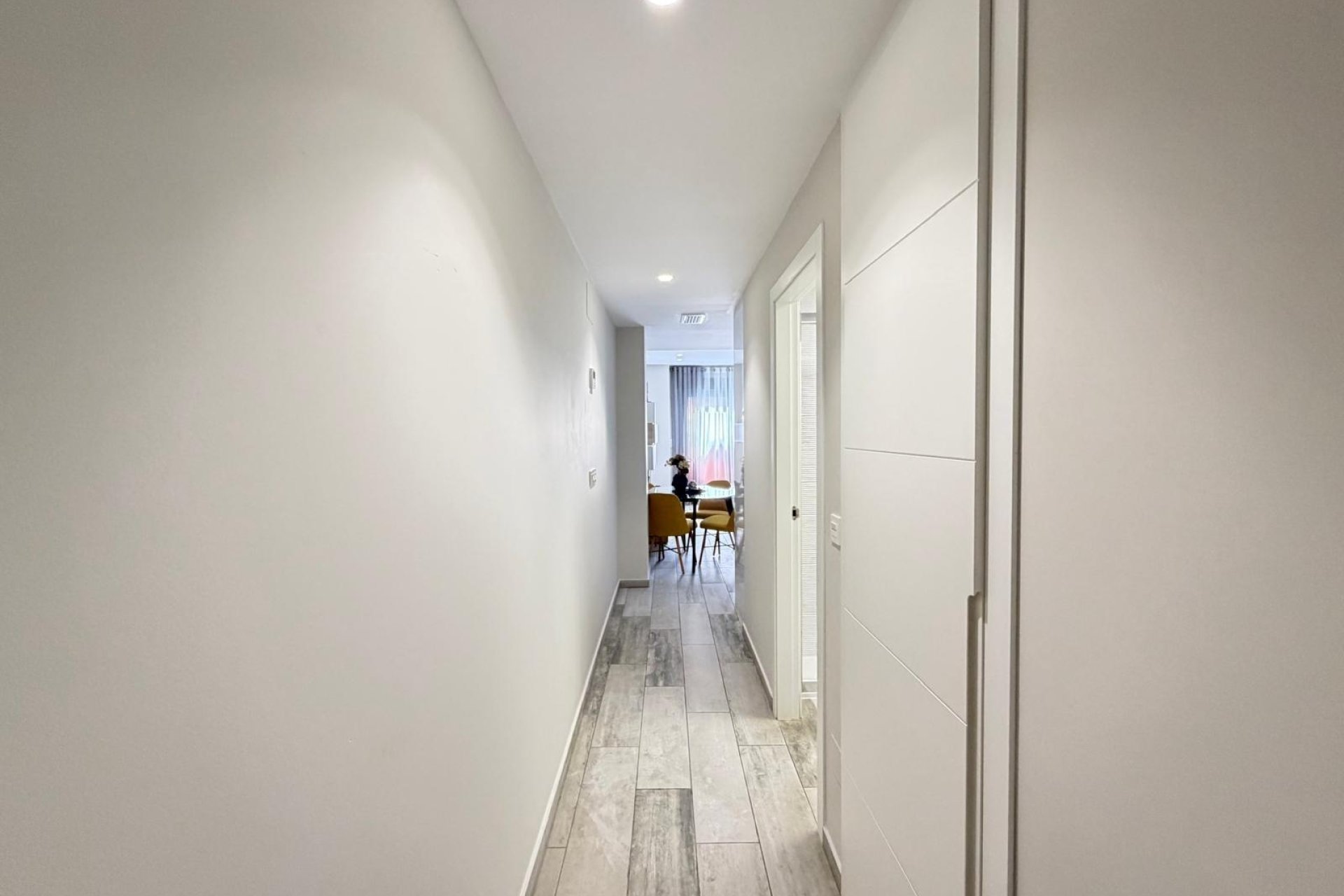 Revânzare - Apartament -
Torrevieja - Playa del Cura