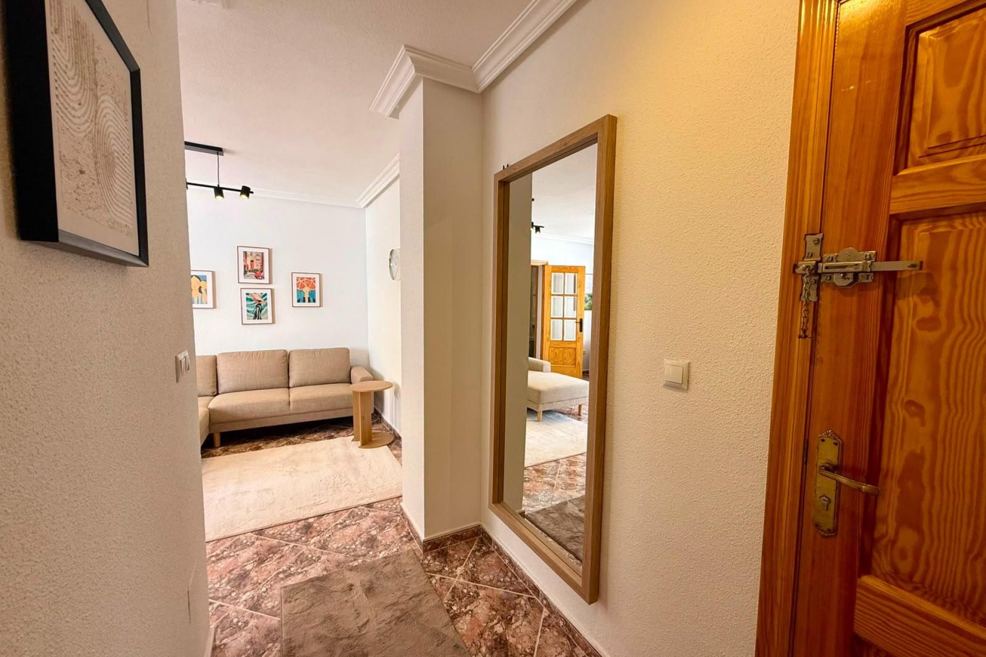 Revânzare - Apartament -
Torrevieja - Playa del Cura