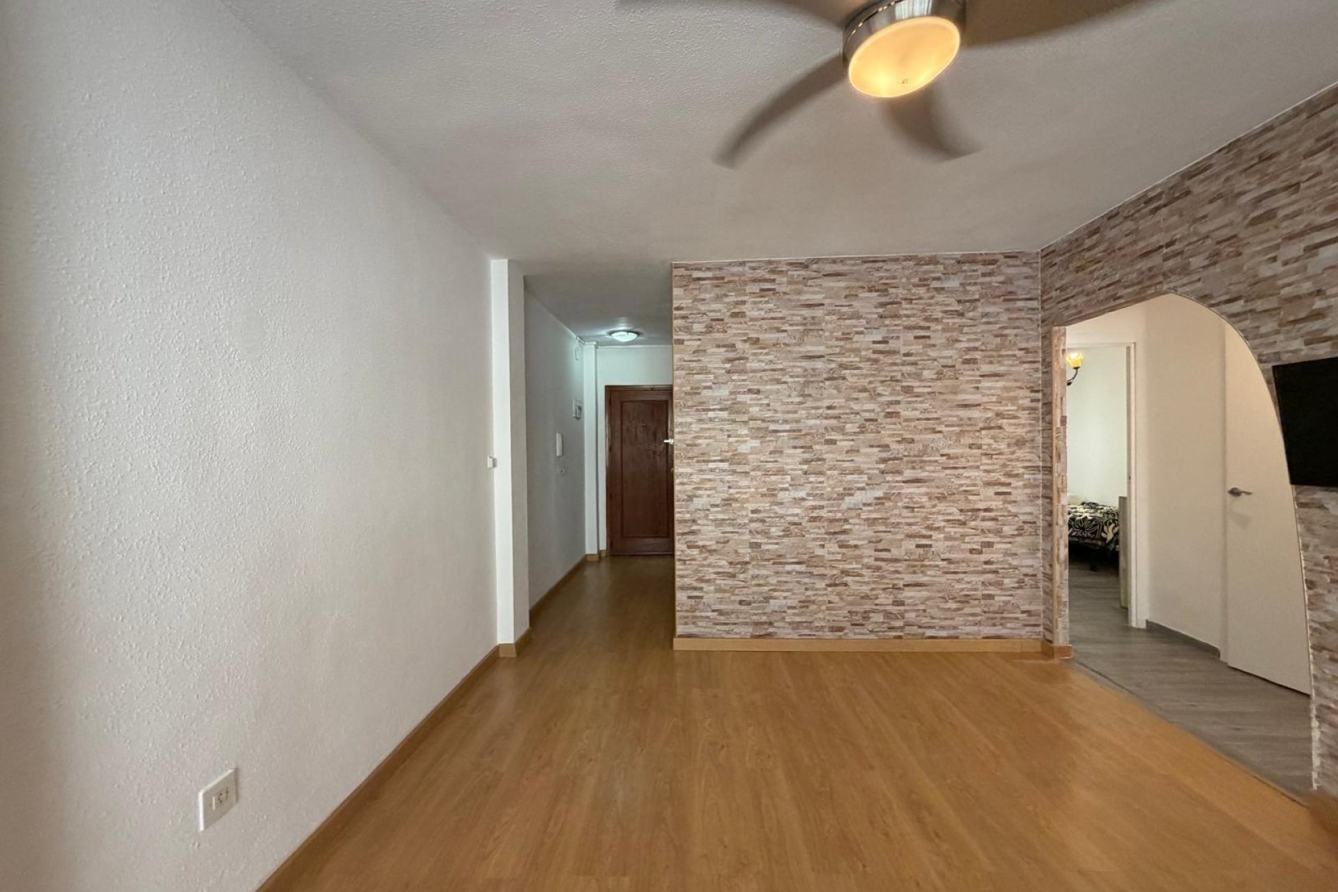 Revânzare - Apartament -
Torrevieja - Playa del Cura