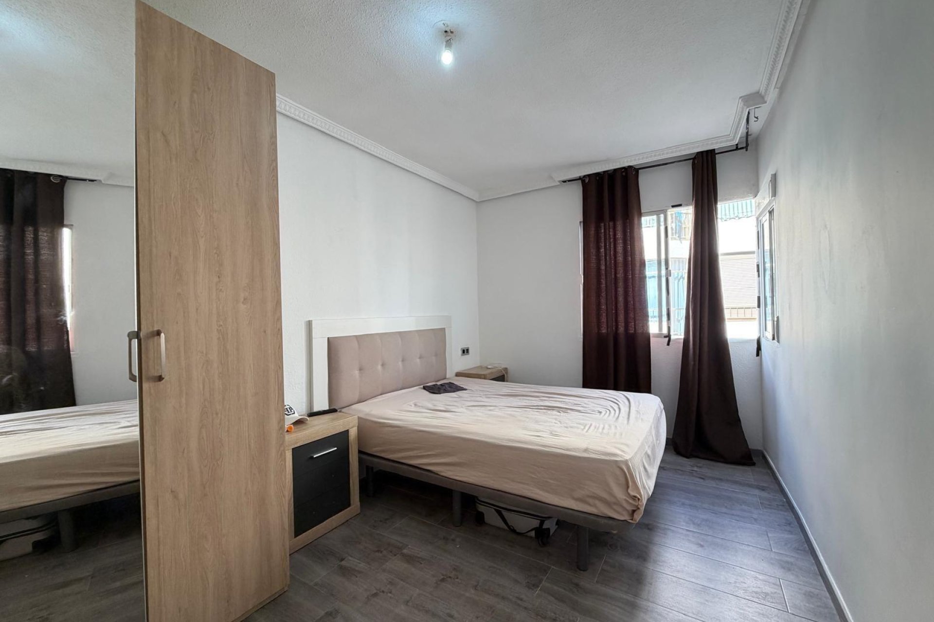 Revânzare - Apartament -
Torrevieja - Playa del Cura