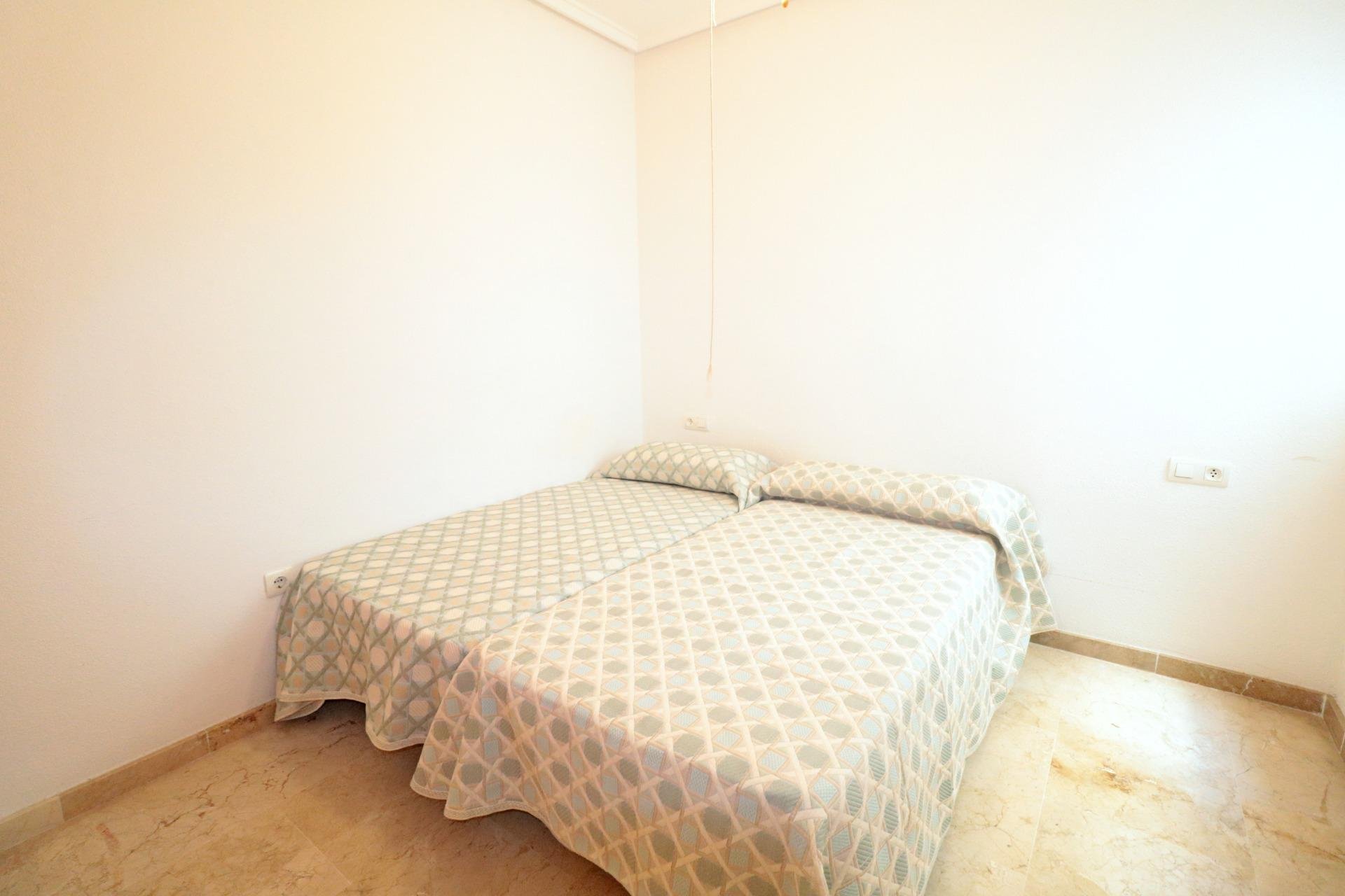 Revânzare - Apartament -
Torrevieja - Playa del Cura