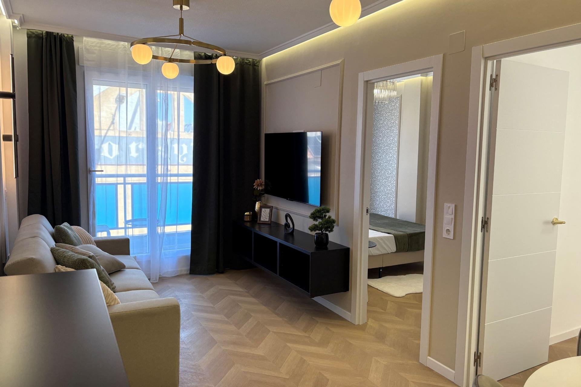 Revânzare - Apartament -
Torrevieja - Playa del Cura