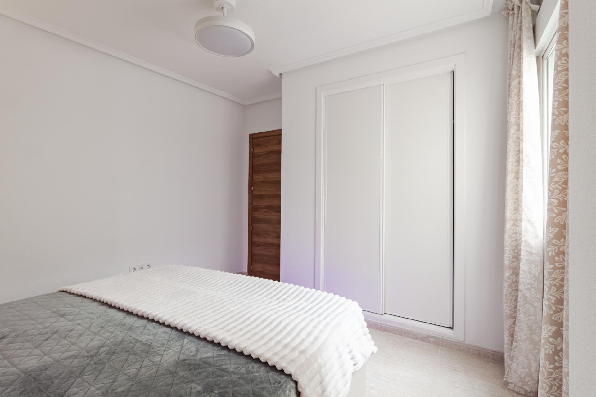 Revânzare - Apartament -
Torrevieja - Playa del Cura