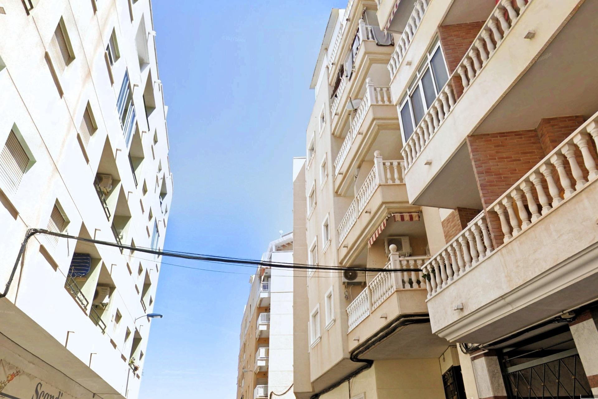 Revânzare - Apartament -
Torrevieja - Playa del Cura