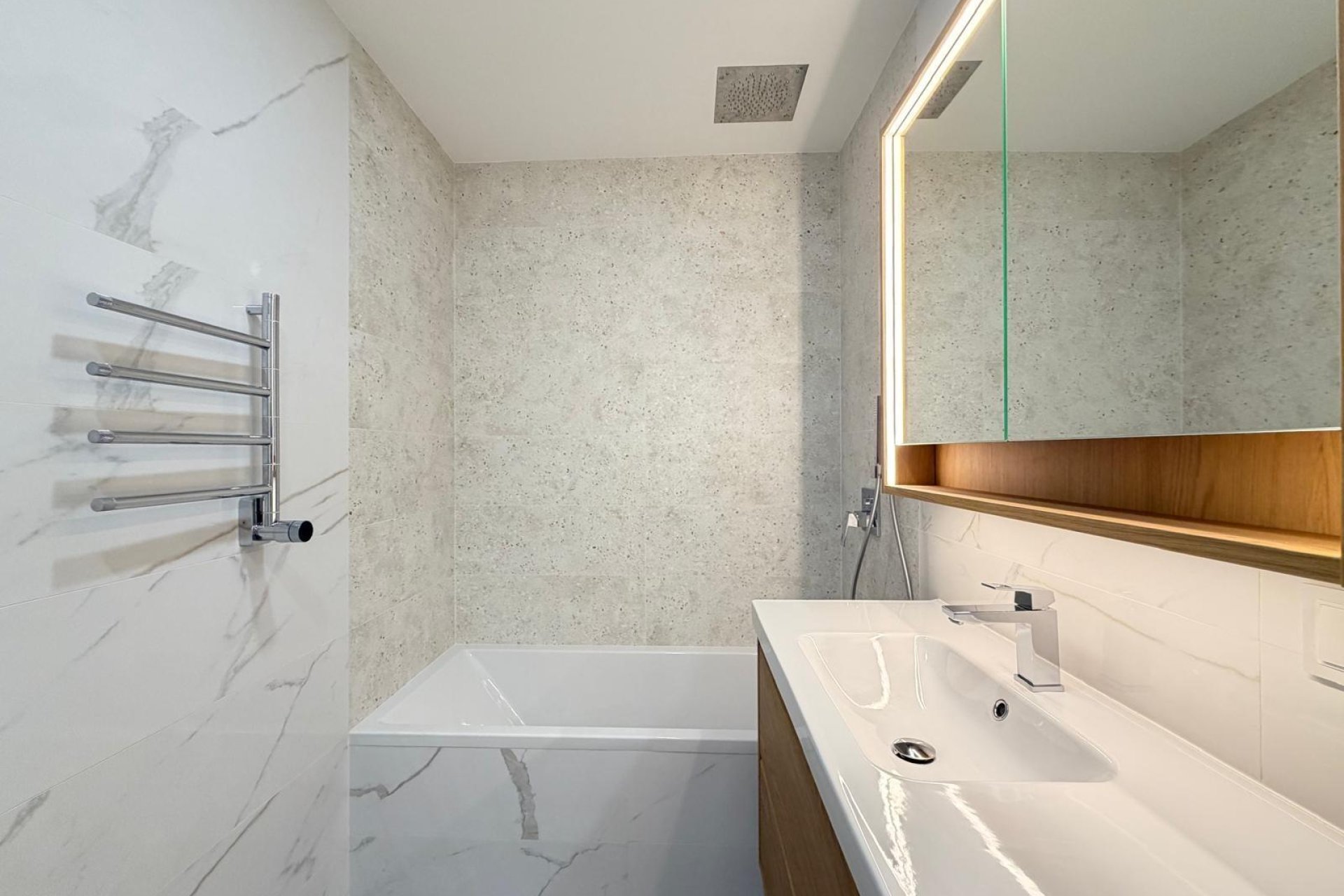 Revânzare - Apartament -
Torrevieja - Playa del Cura