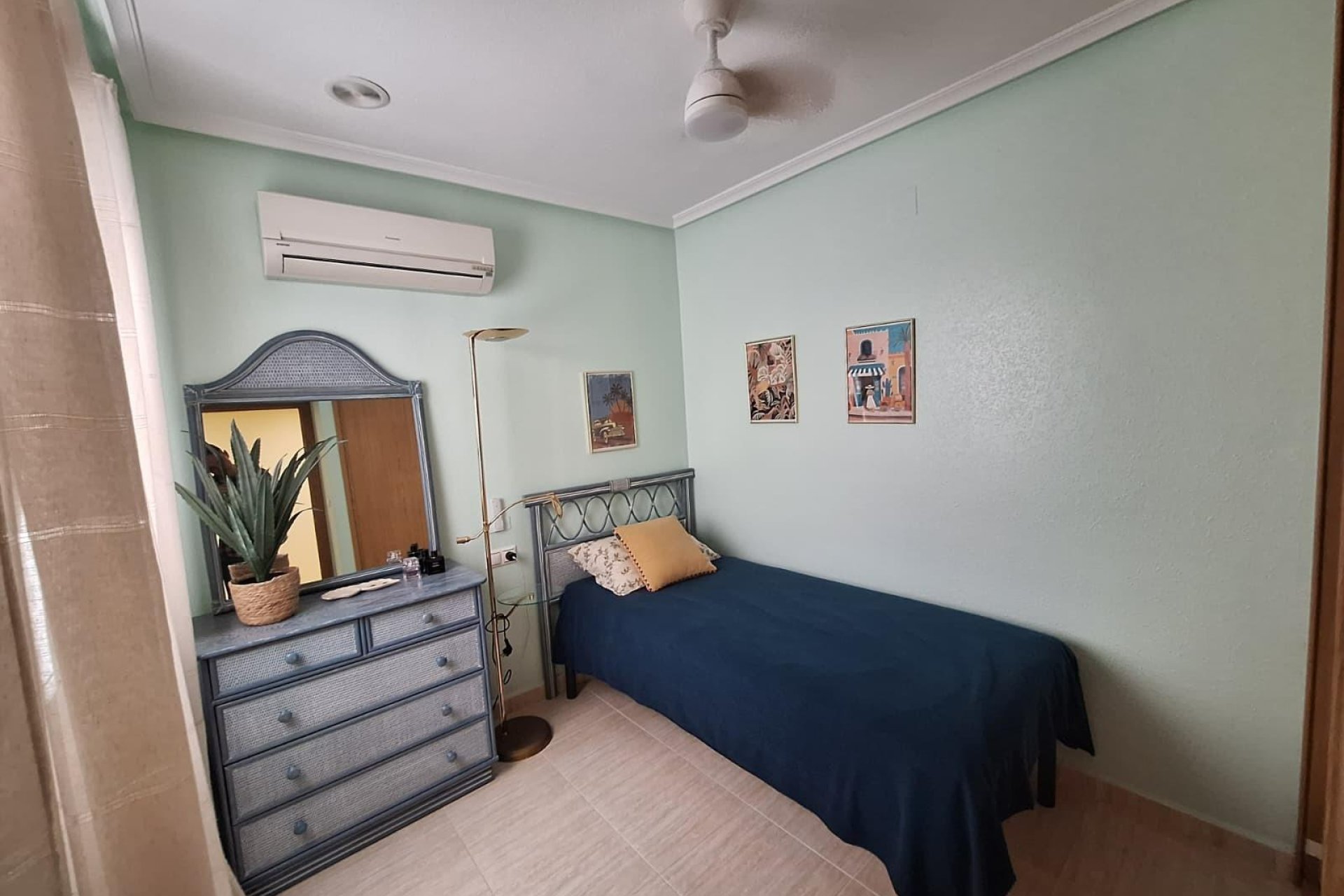 Revânzare - Apartament -
Torrevieja - Playa del Cura