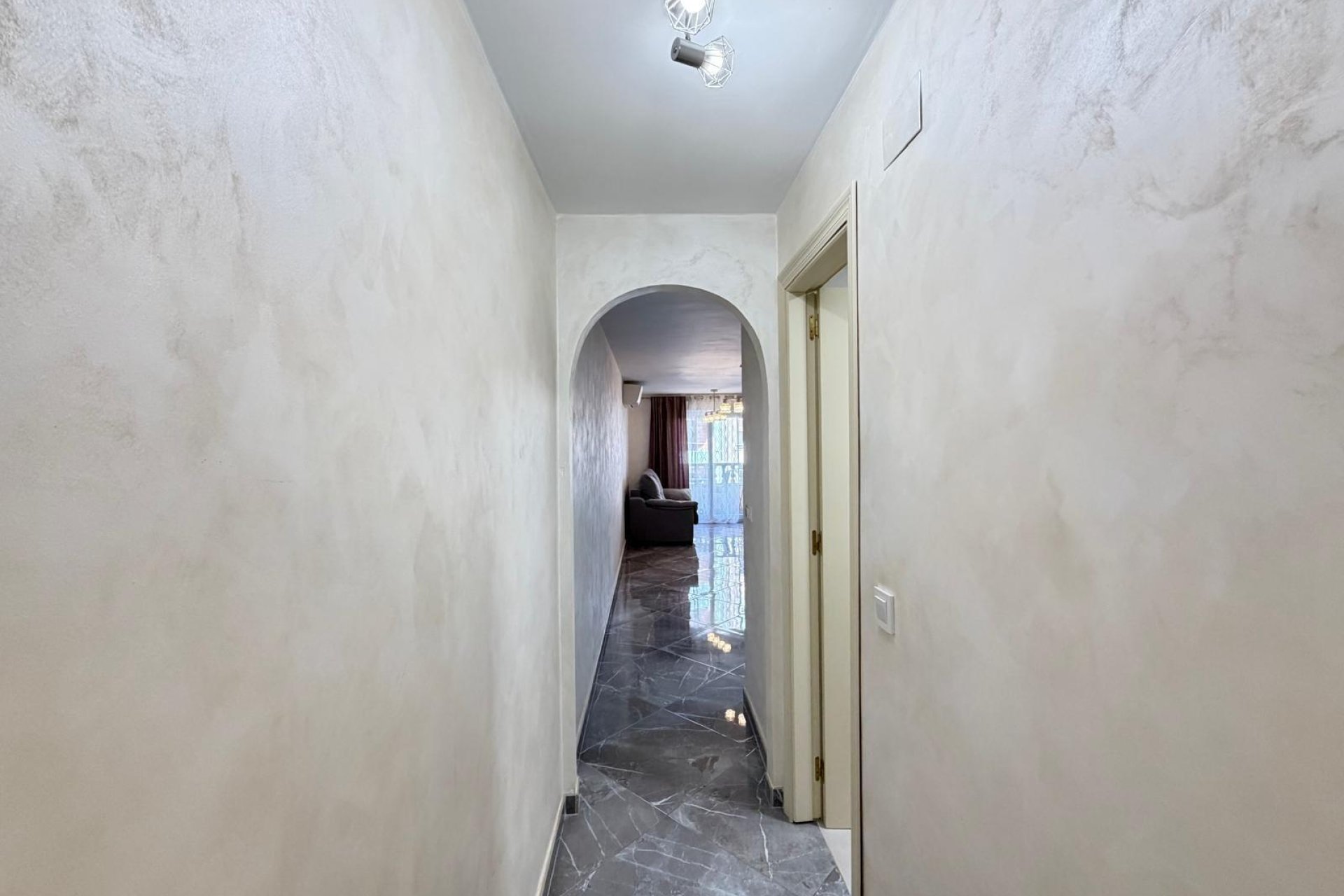 Revânzare - Apartament -
Torrevieja - Playa del Cura