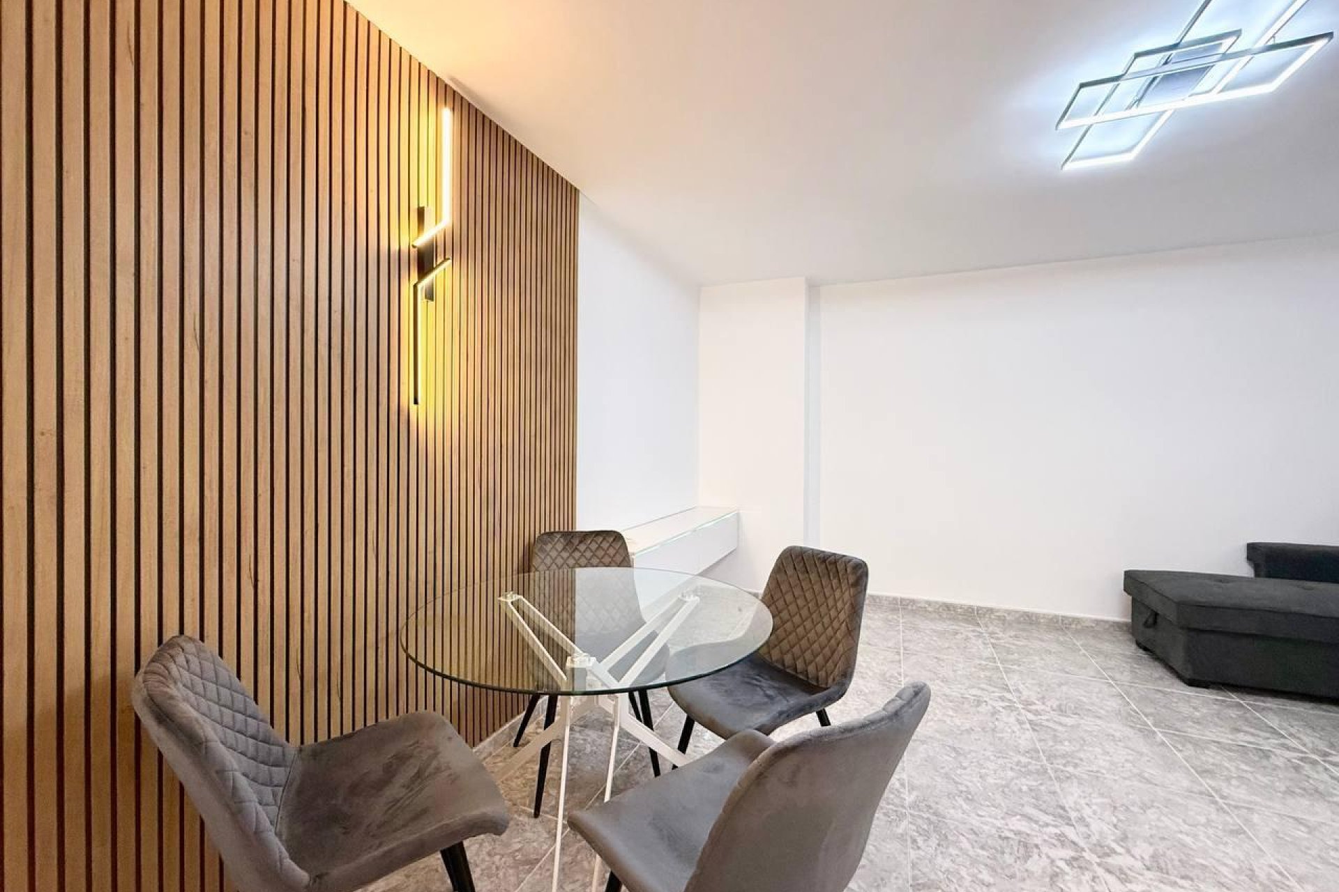 Revânzare - Apartament -
Torrevieja - Playa del Cura
