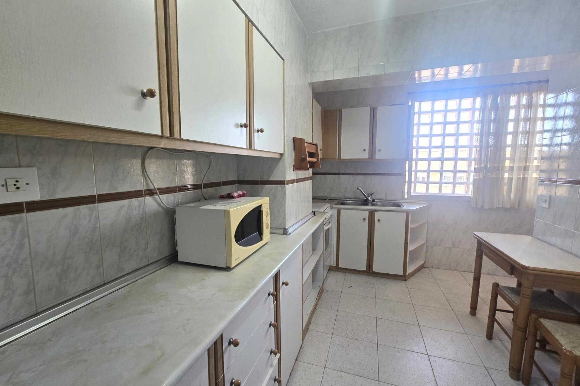 Revânzare - Apartament -
Torrevieja - Puerto Deportivo Marina Salinas