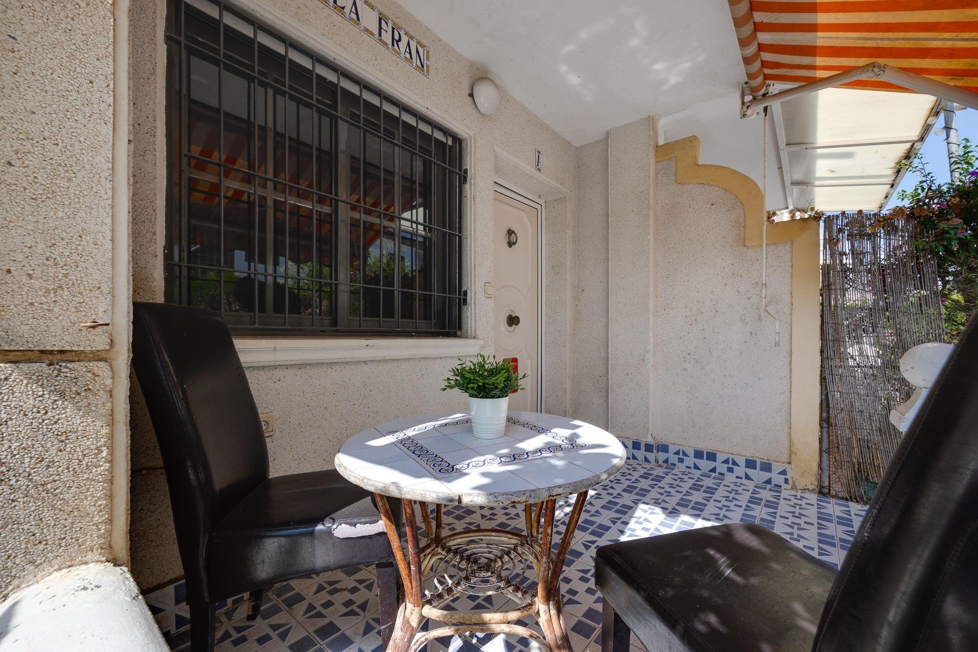 Revânzare - Apartament -
Torrevieja - Punta Prima
