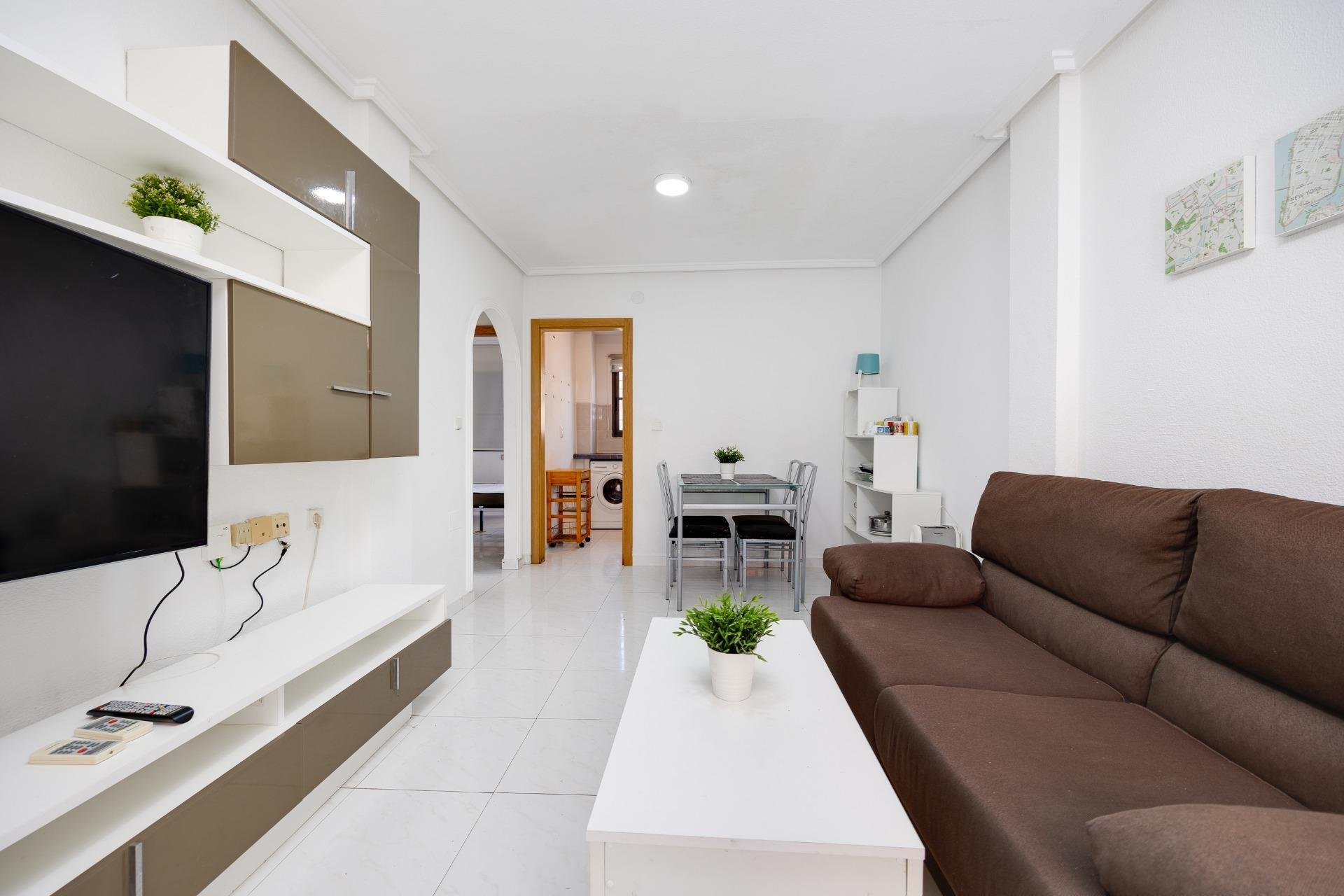 Revânzare - Apartament -
Torrevieja - Punta Prima