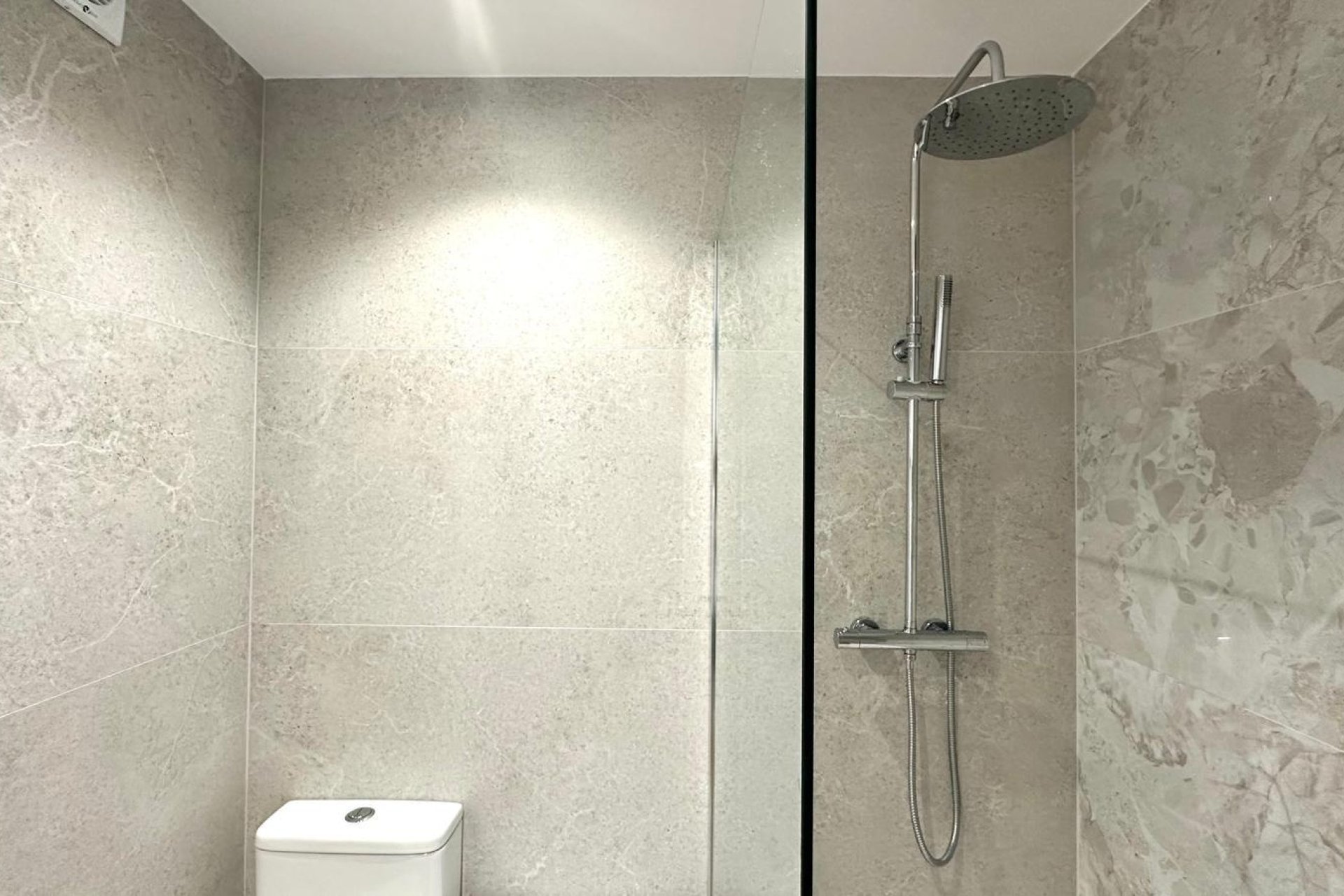 Revânzare - Apartament -
Torrevieja - Punta Prima