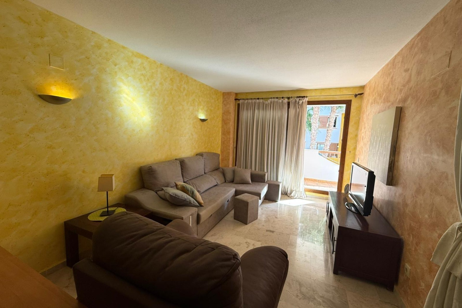 Revânzare - Apartament -
Torrevieja - Punta Prima