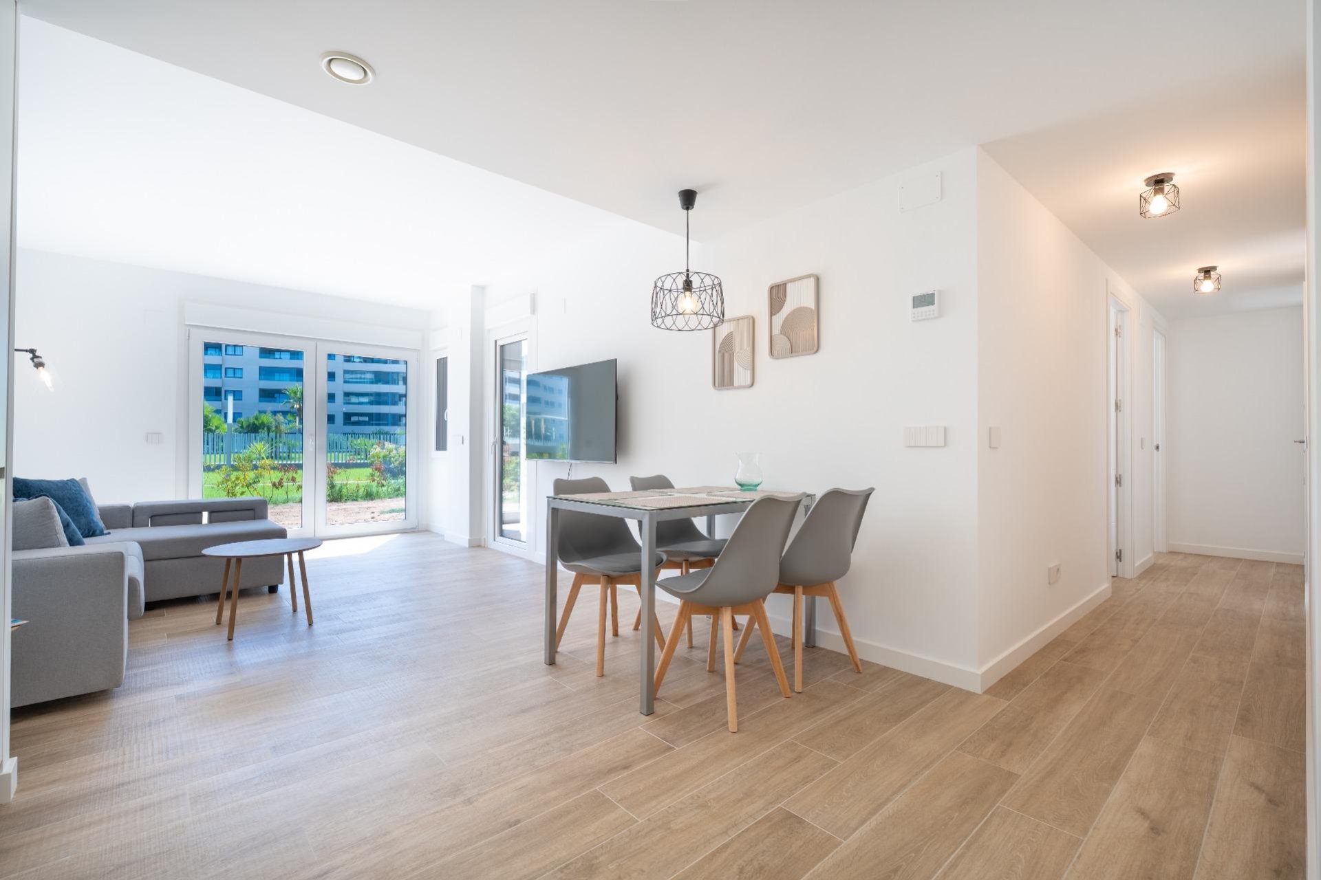 Revânzare - Apartament -
Torrevieja - Punta Prima