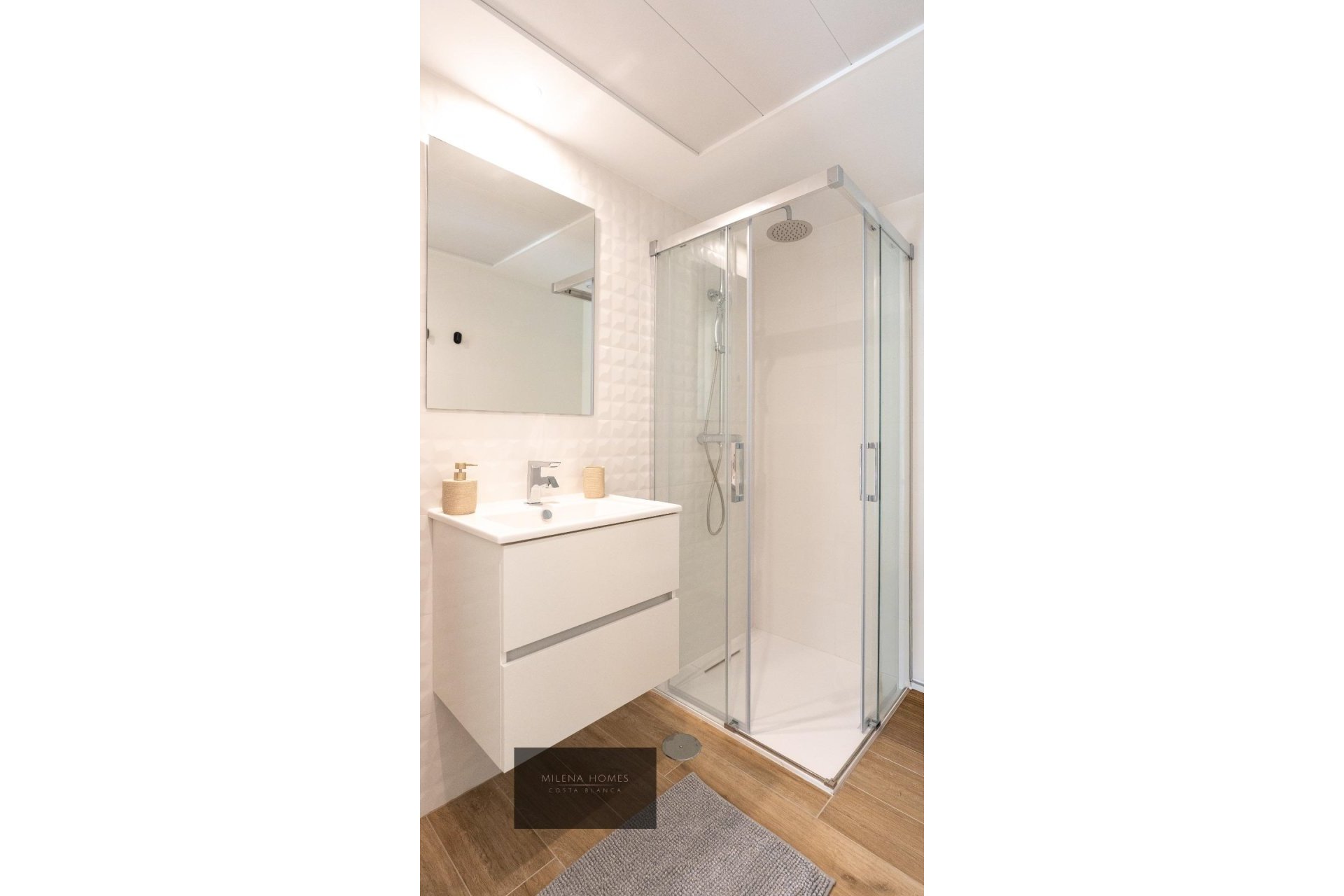 Revânzare - Apartament -
Torrevieja - Punta Prima