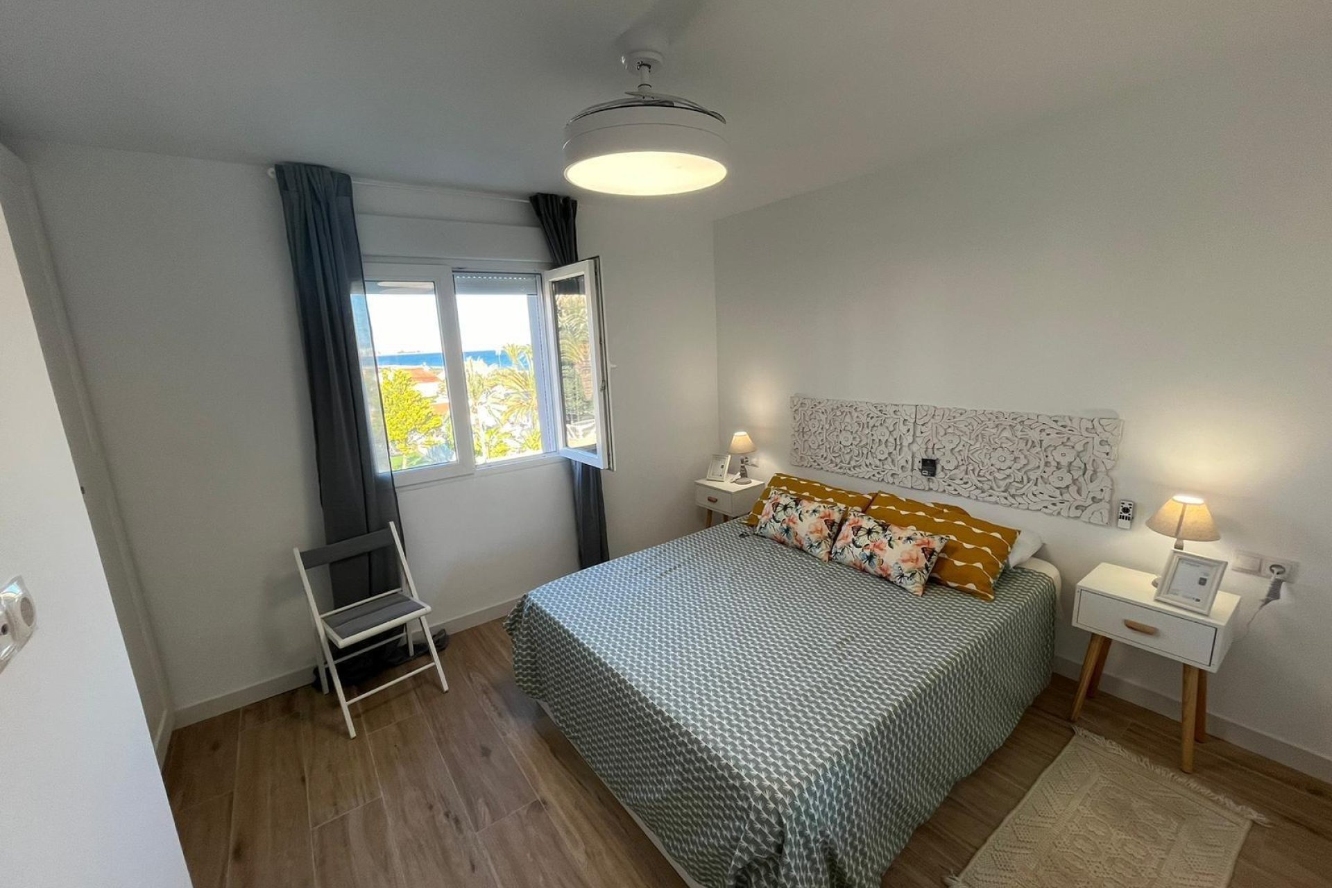 Revânzare - Apartament -
Torrevieja - Punta Prima