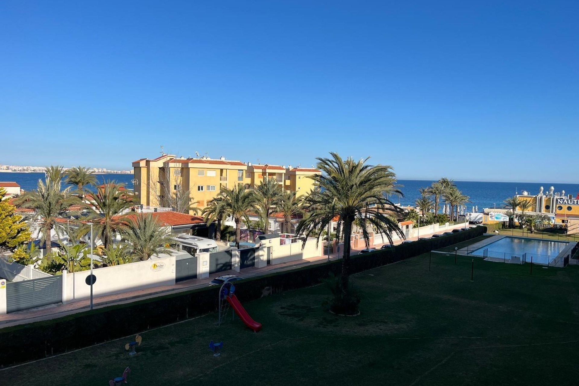 Revânzare - Apartament -
Torrevieja - Punta Prima