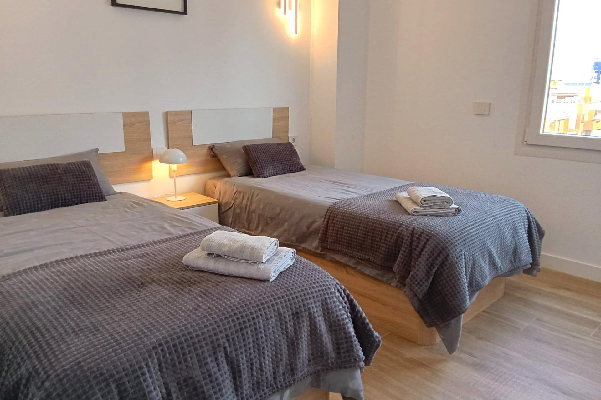 Revânzare - Apartament -
Torrevieja - Punta Prima