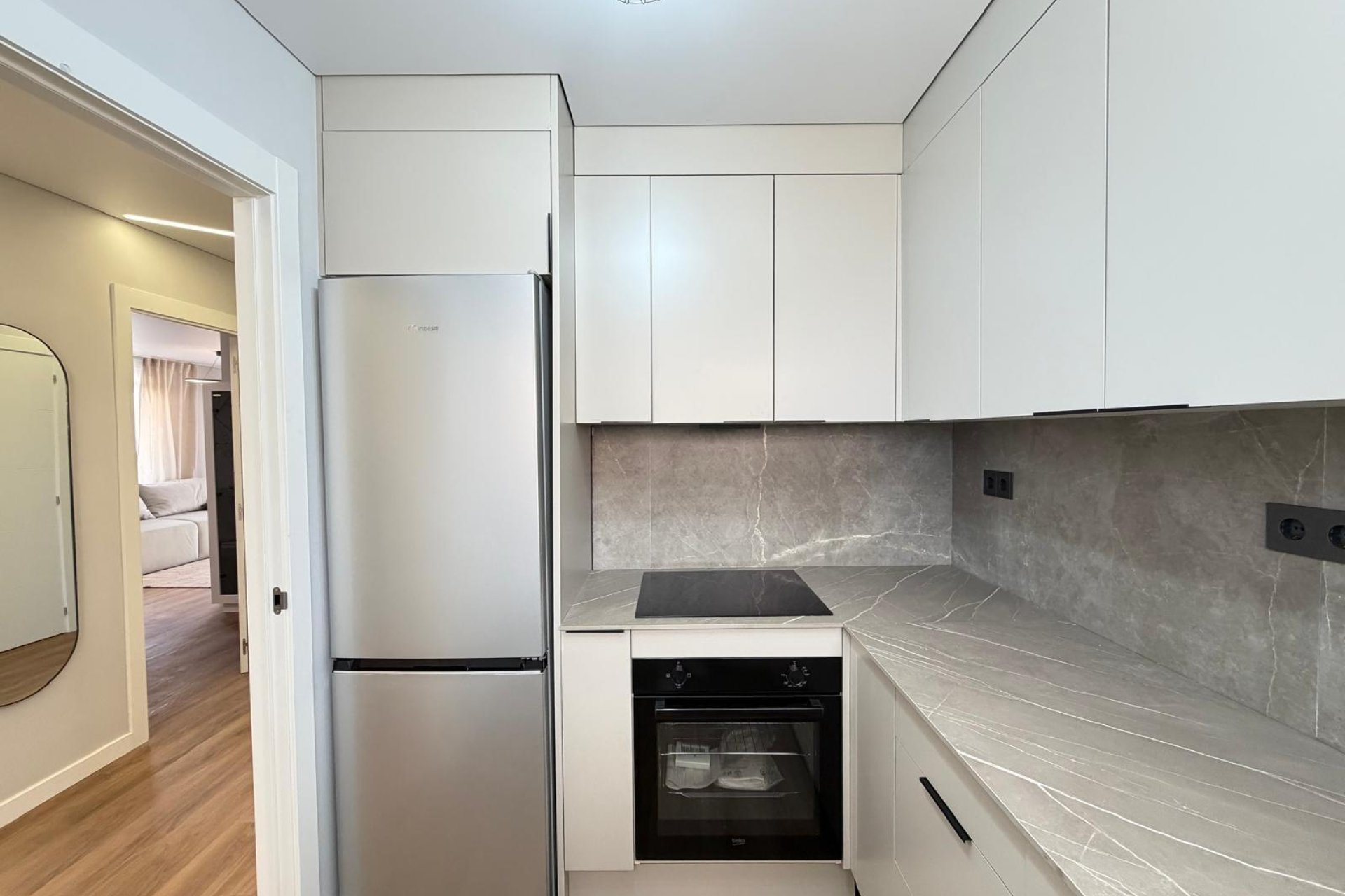 Revânzare - Apartament -
Torrevieja - Punta Prima