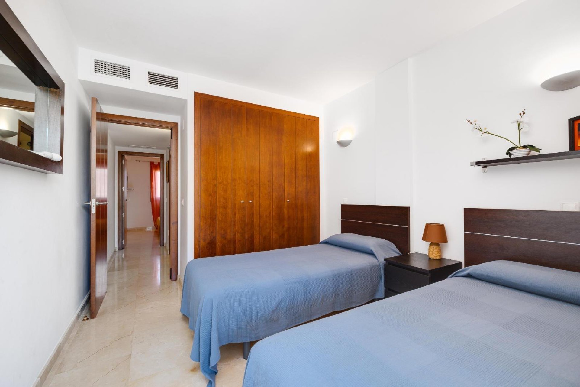 Revânzare - Apartament -
Torrevieja - Punta Prima