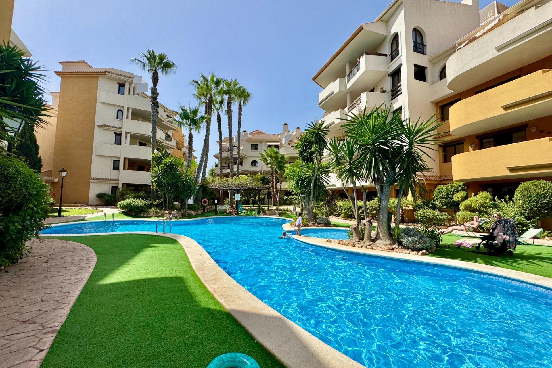 Revânzare - Apartament -
Torrevieja - Punta Prima