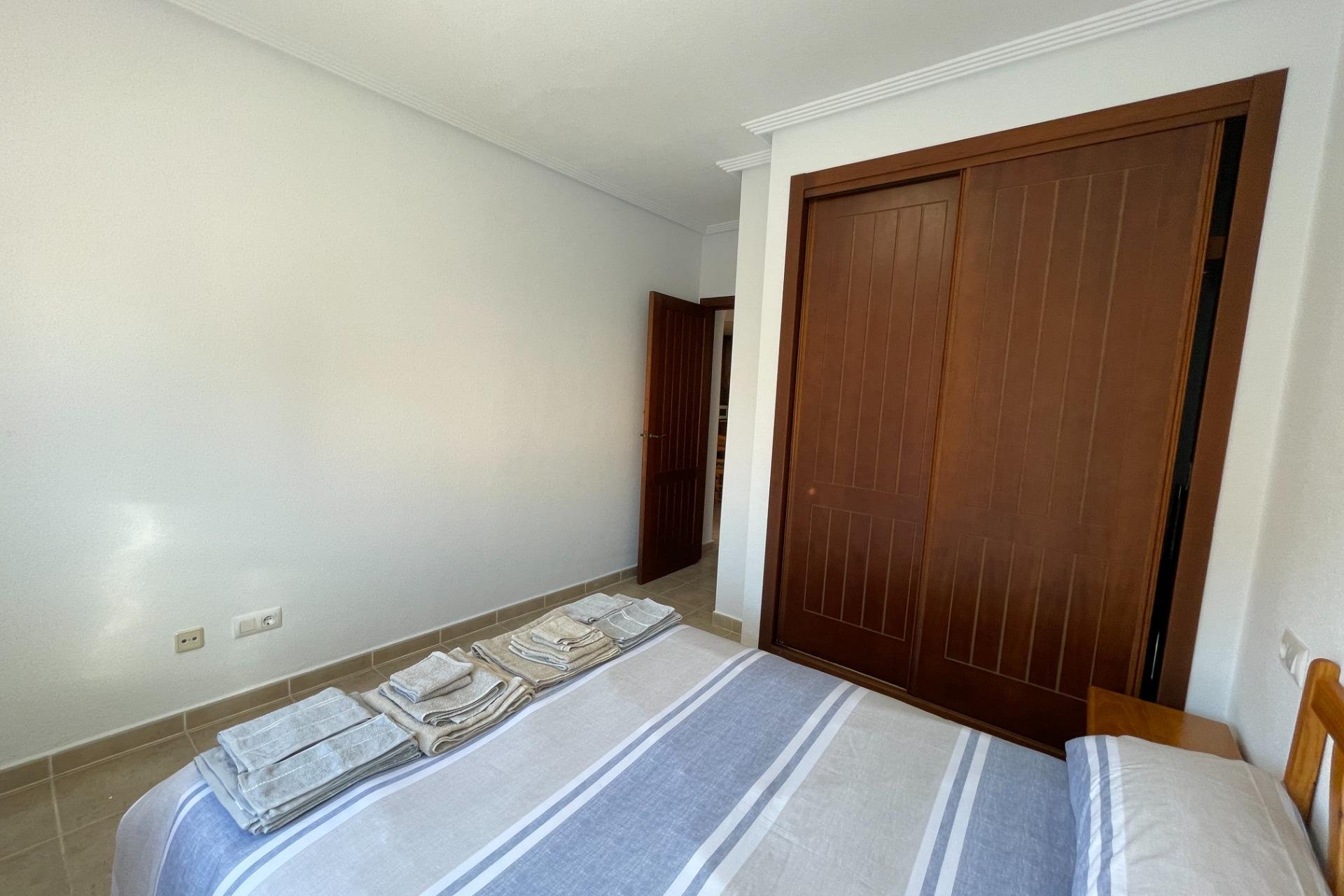 Revânzare - Apartament -
Torrevieja - Rosaleda-los Frutales