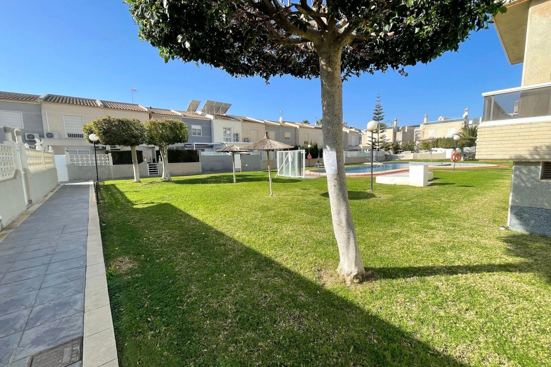 Revânzare - Apartament -
Torrevieja - Torreblanca