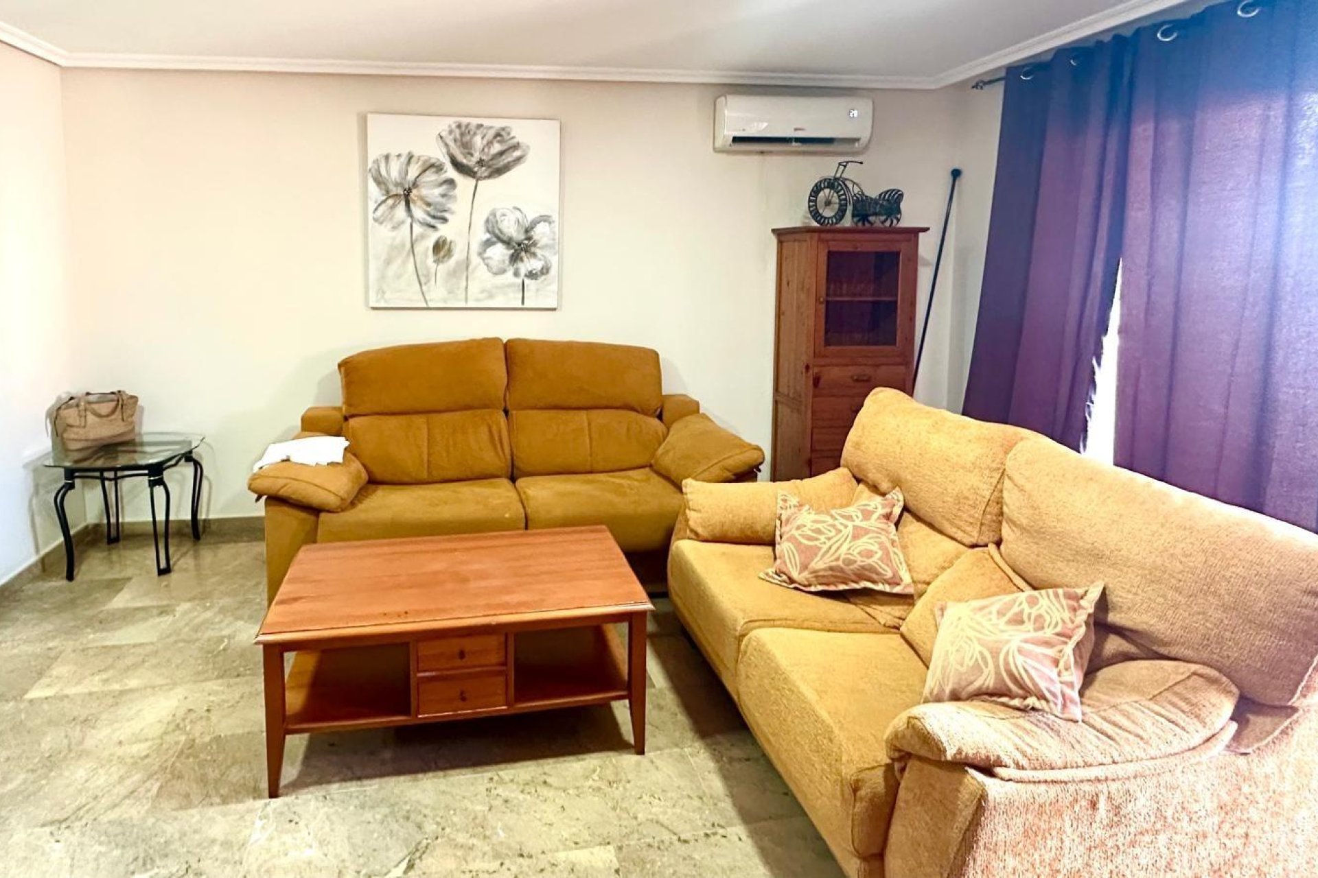 Revânzare - Apartament -
Torrevieja