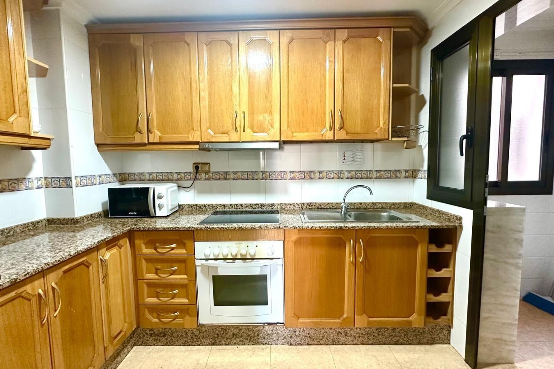 Revânzare - Apartament -
Torrevieja