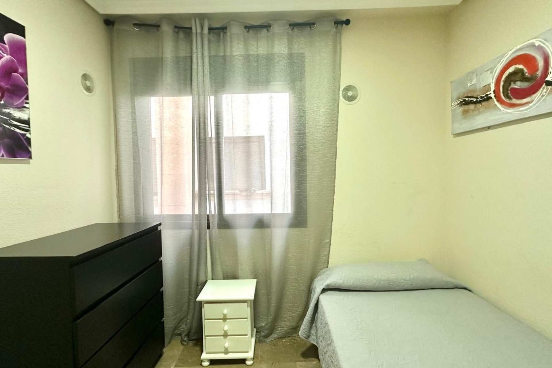 Revânzare - Apartament -
Torrevieja