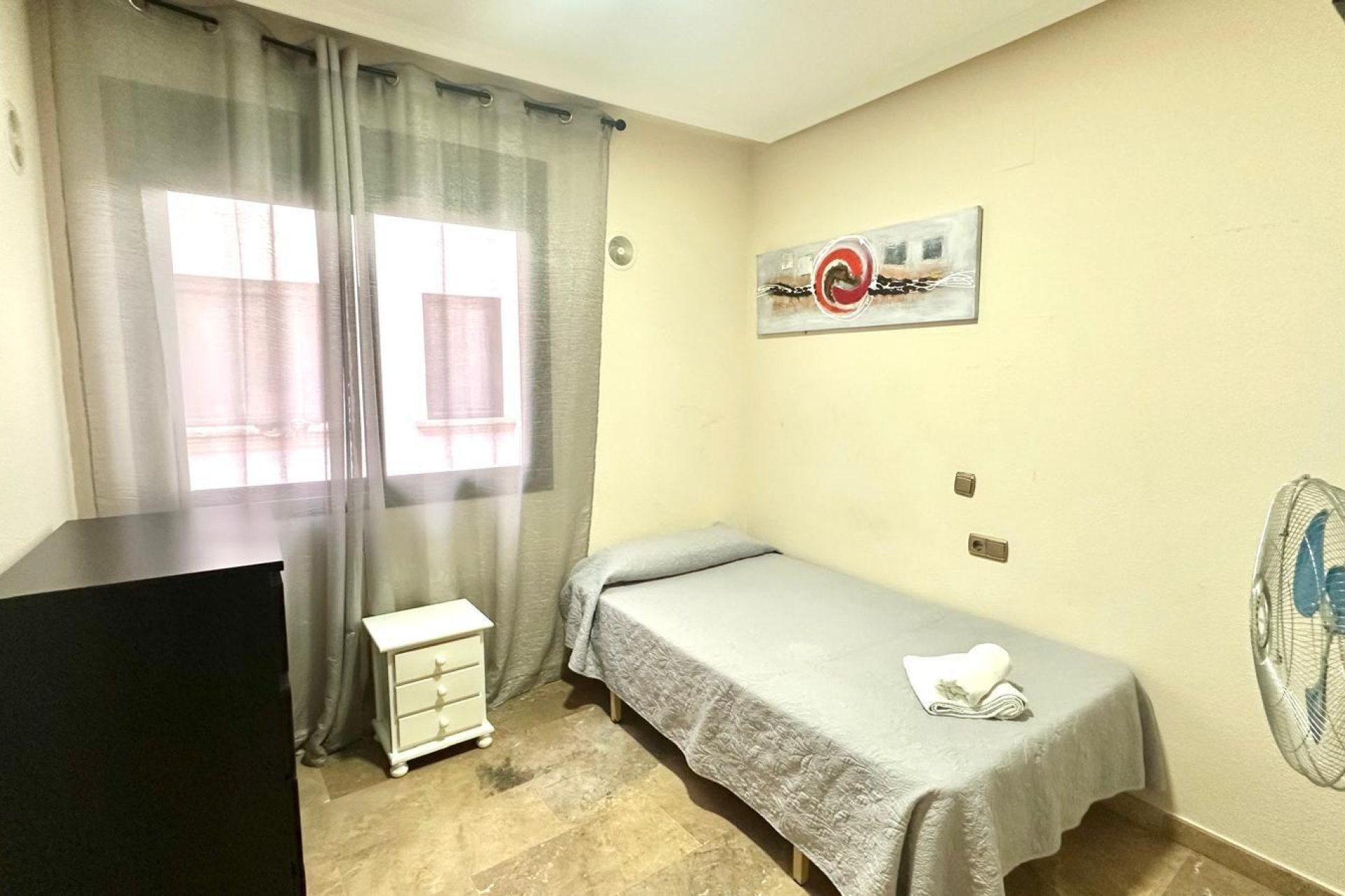 Revânzare - Apartament -
Torrevieja
