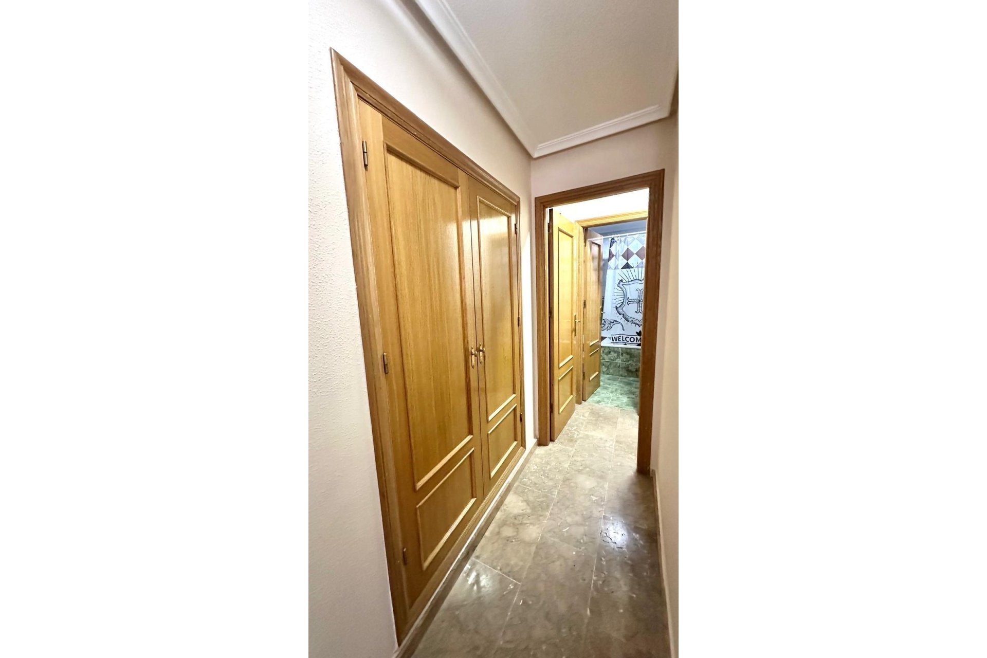 Revânzare - Apartament -
Torrevieja