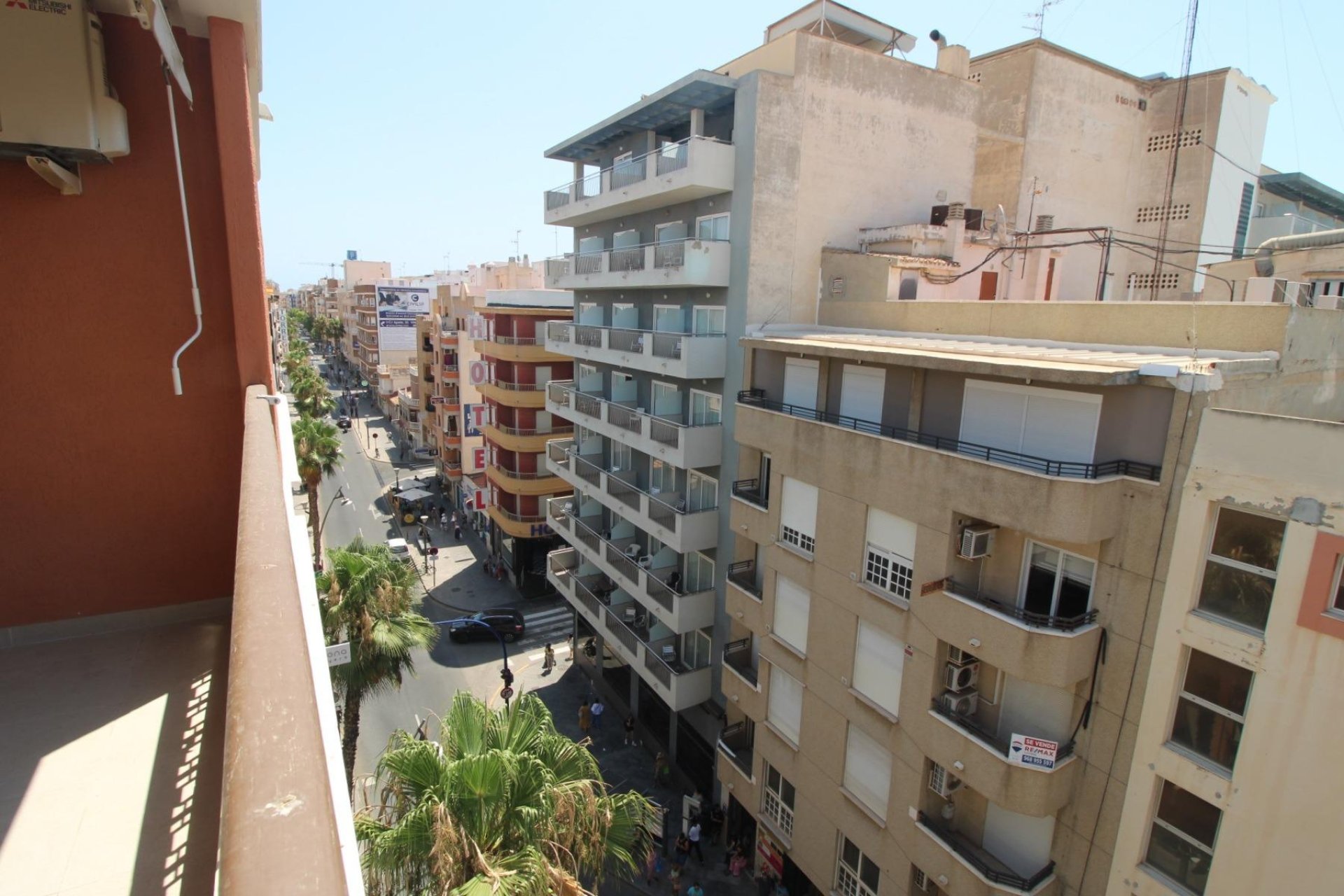 Revânzare - Apartament -
Torrevieja