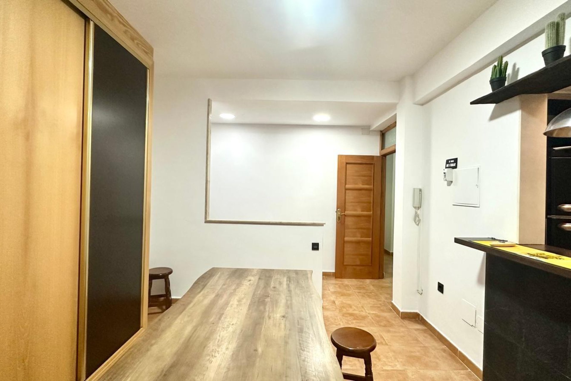 Revânzare - Apartament -
Torrevieja