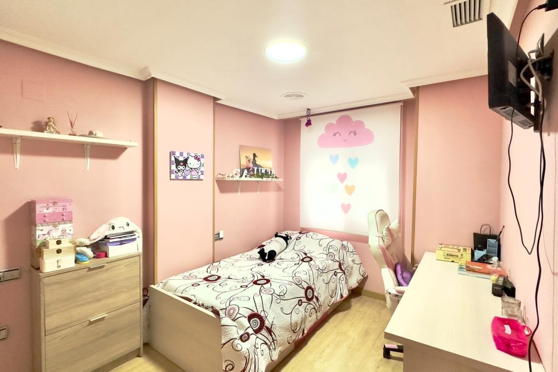 Revânzare - Apartament -
Torrevieja