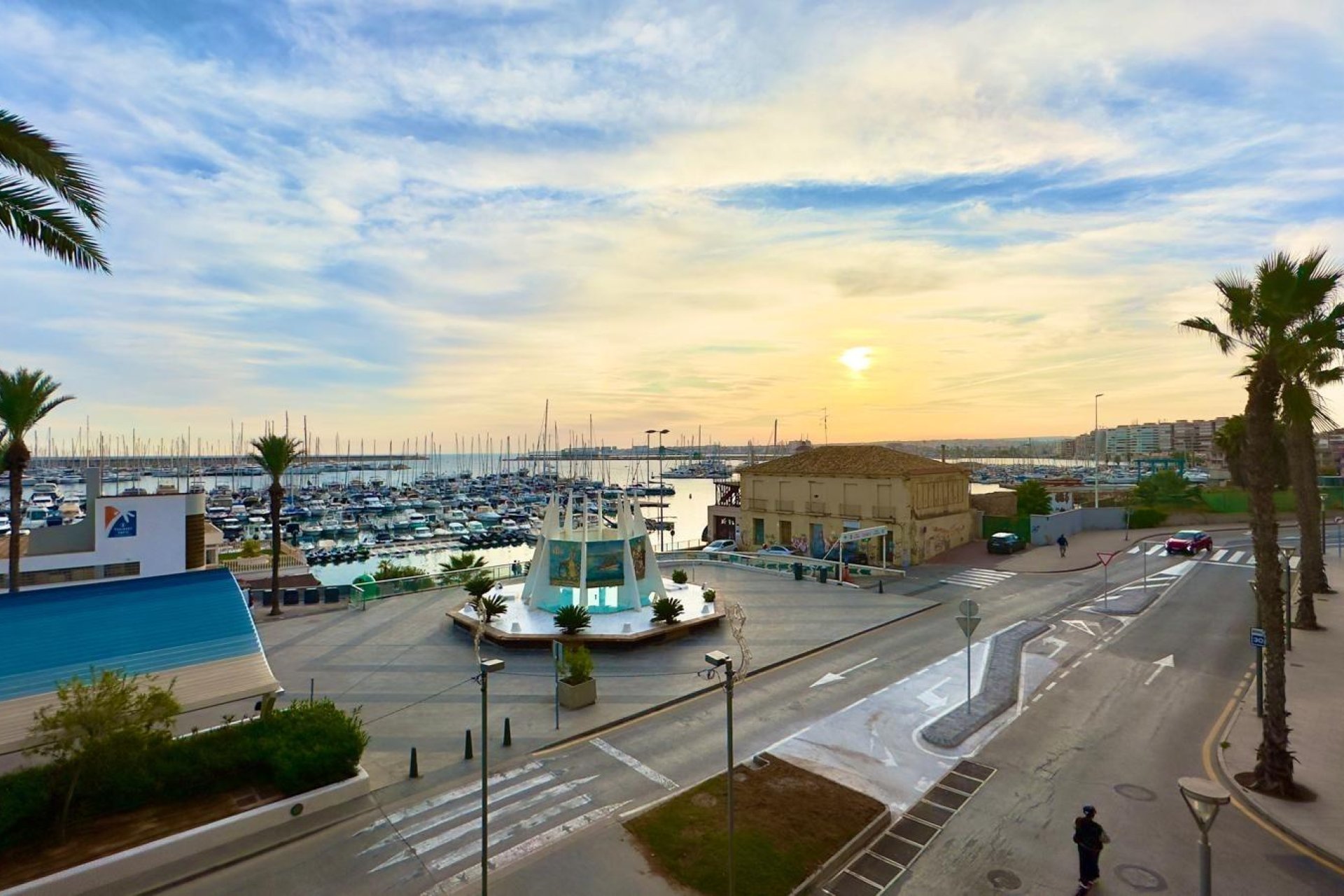 Revânzare - Apartament -
Torrevieja