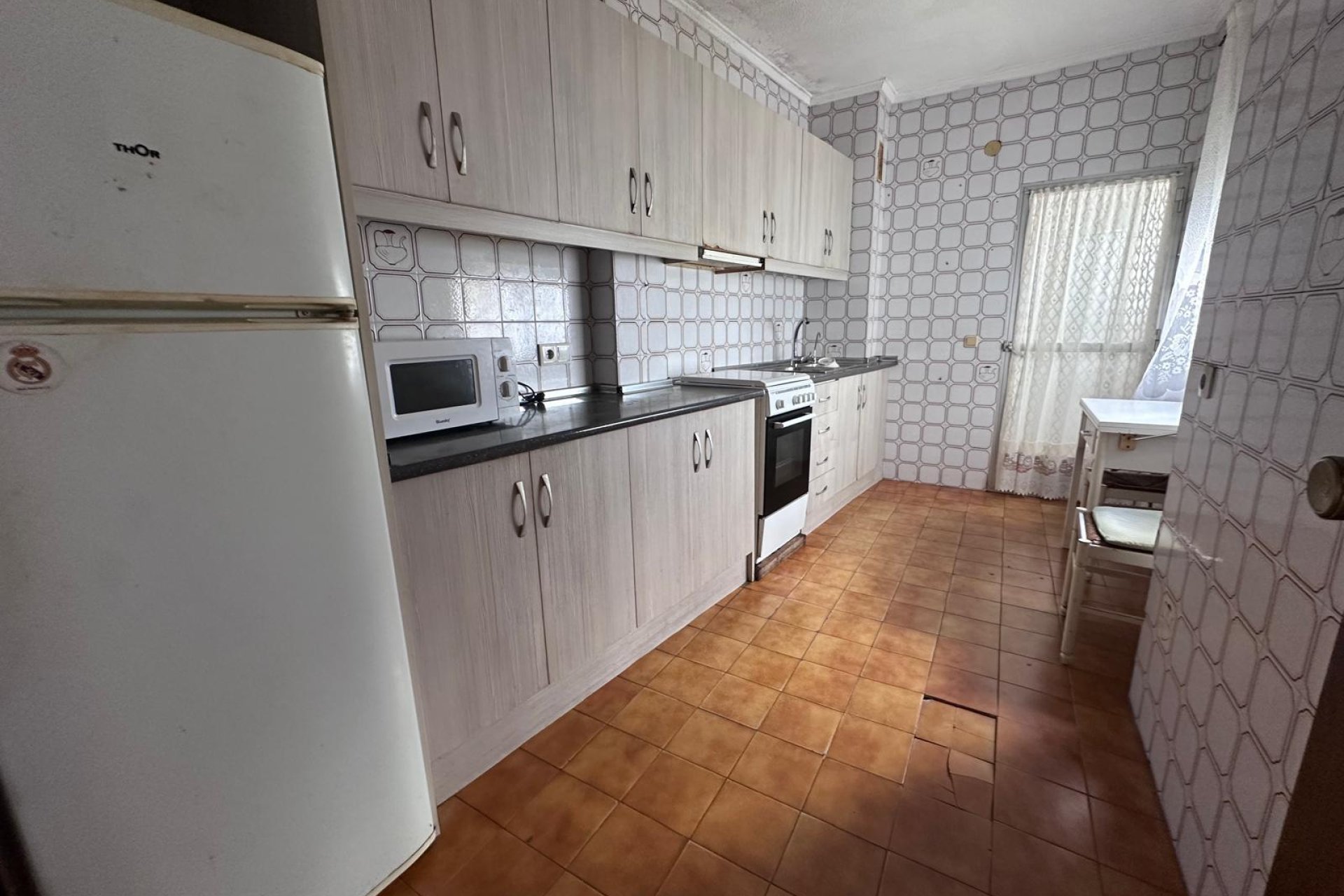 Revânzare - Apartament -
Torrevieja