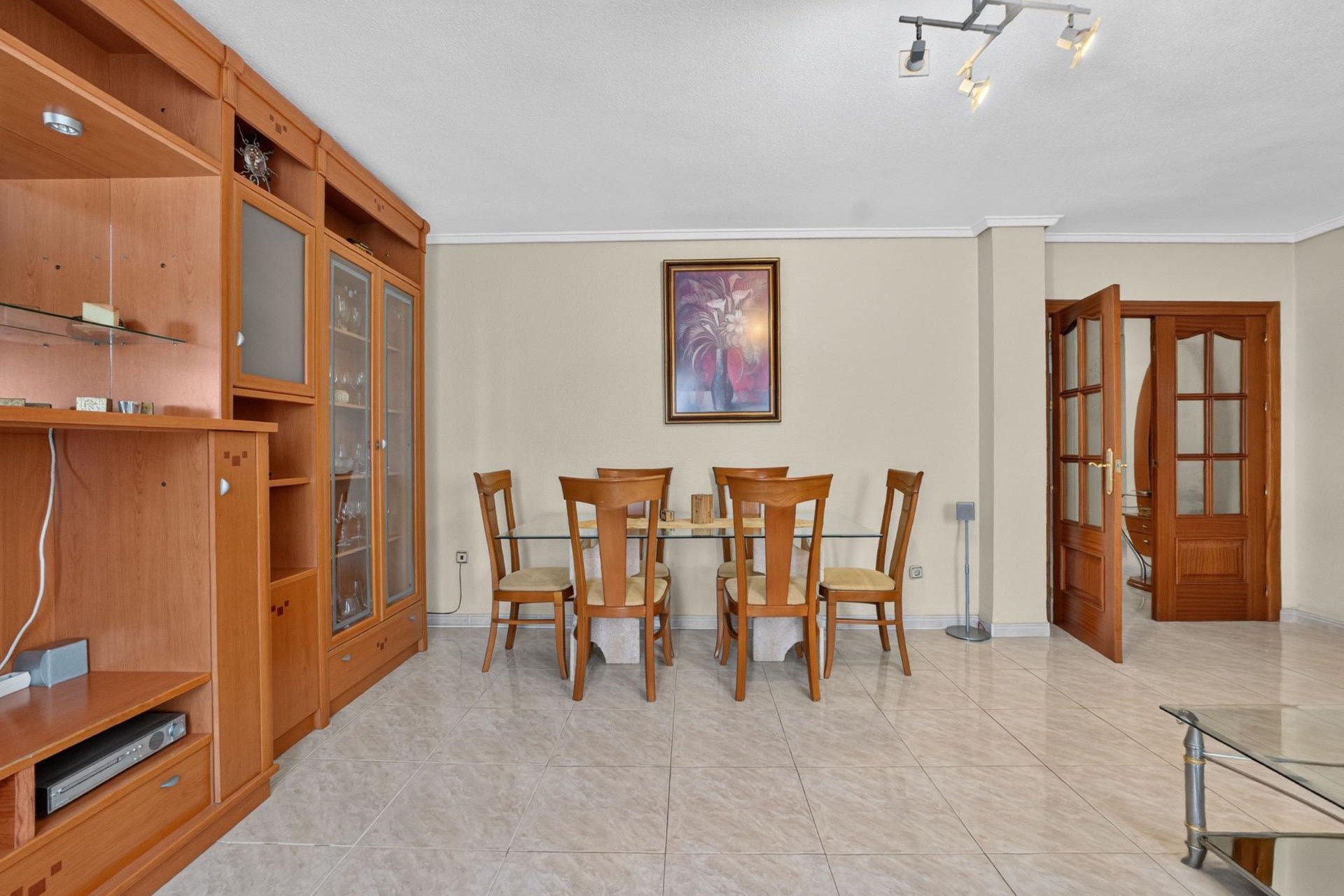 Revânzare - Apartament -
Torrevieja