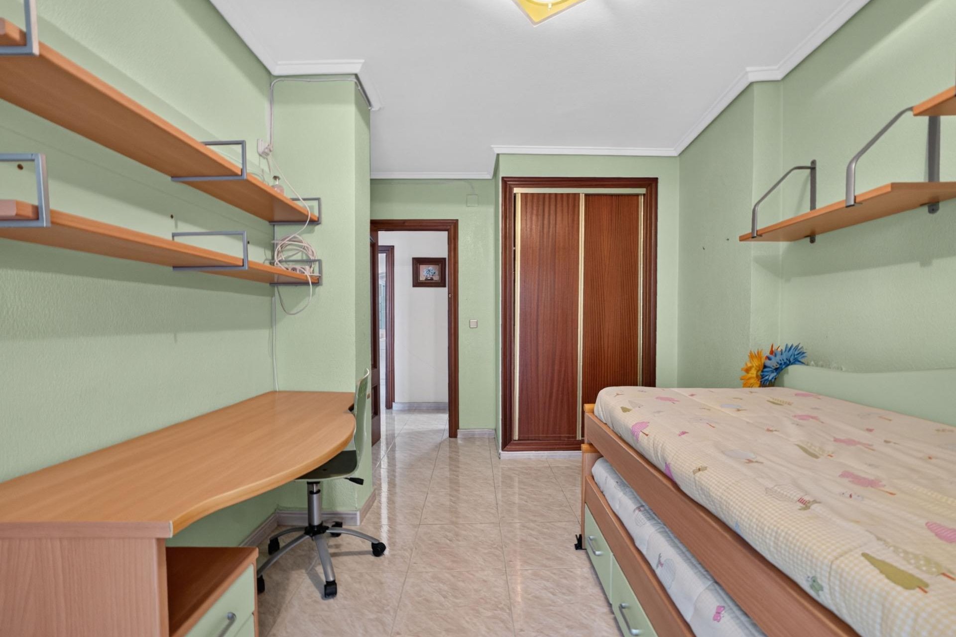 Revânzare - Apartament -
Torrevieja