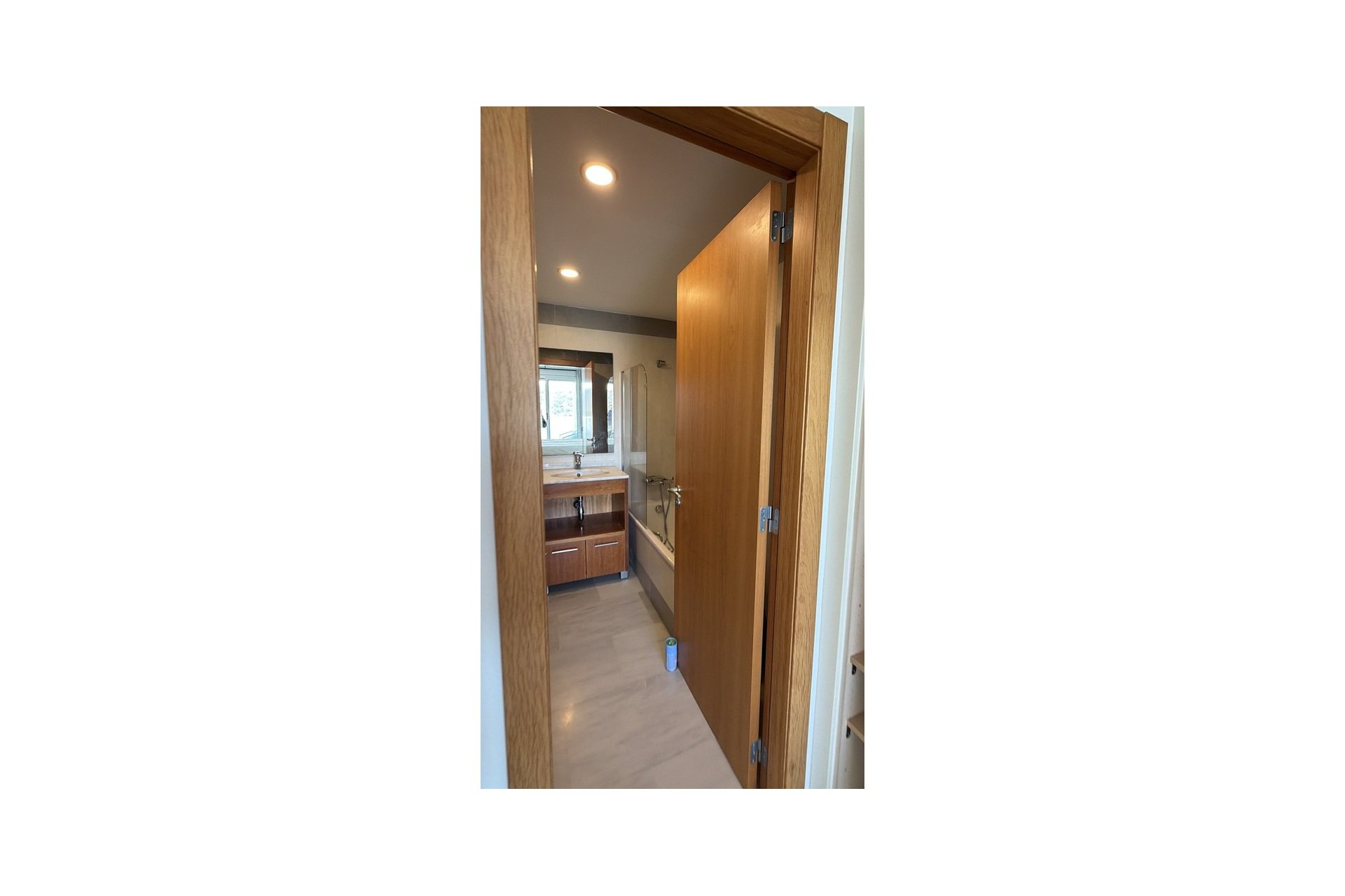 Revânzare - Apartament -
Villajoyosa - Finestrat