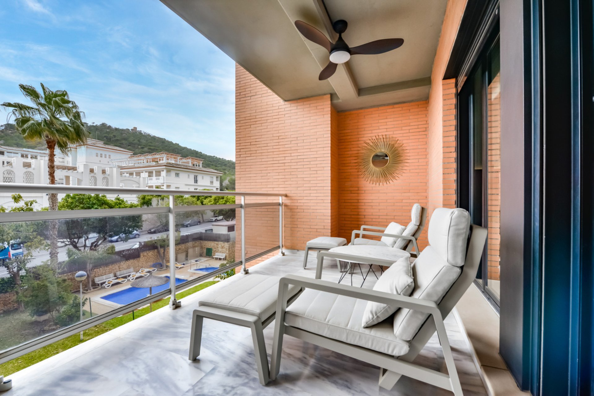 Revânzare - Apartament -
Villajoyosa - La Cala