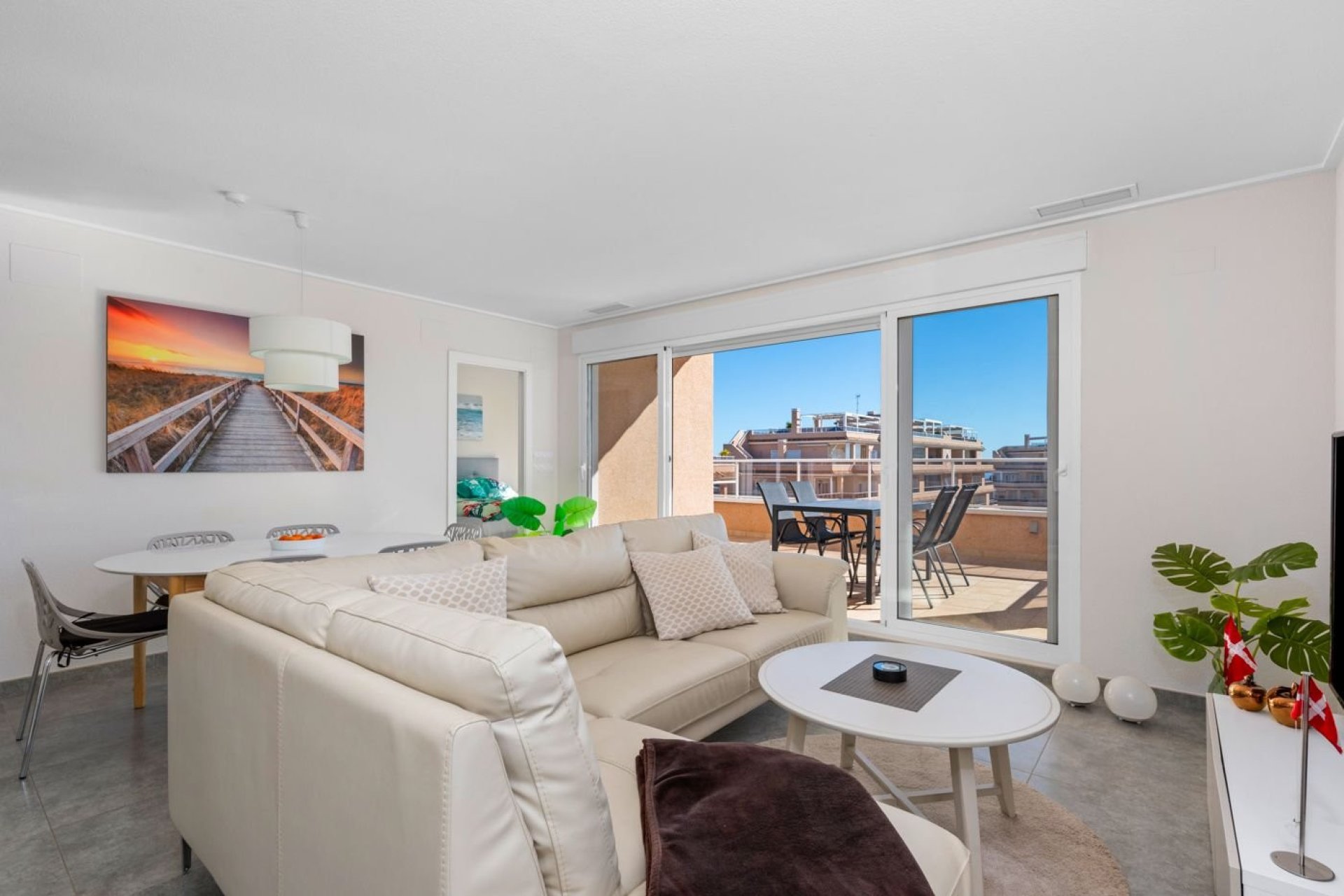 Revânzare - Apartament -
Villamartin - Costa Blanca