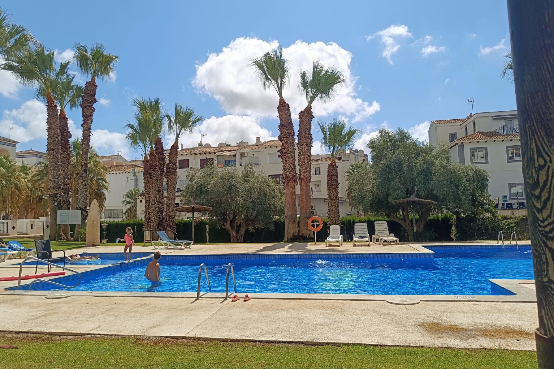 Revânzare - Apartament -
Villamartin - Costa Blanca