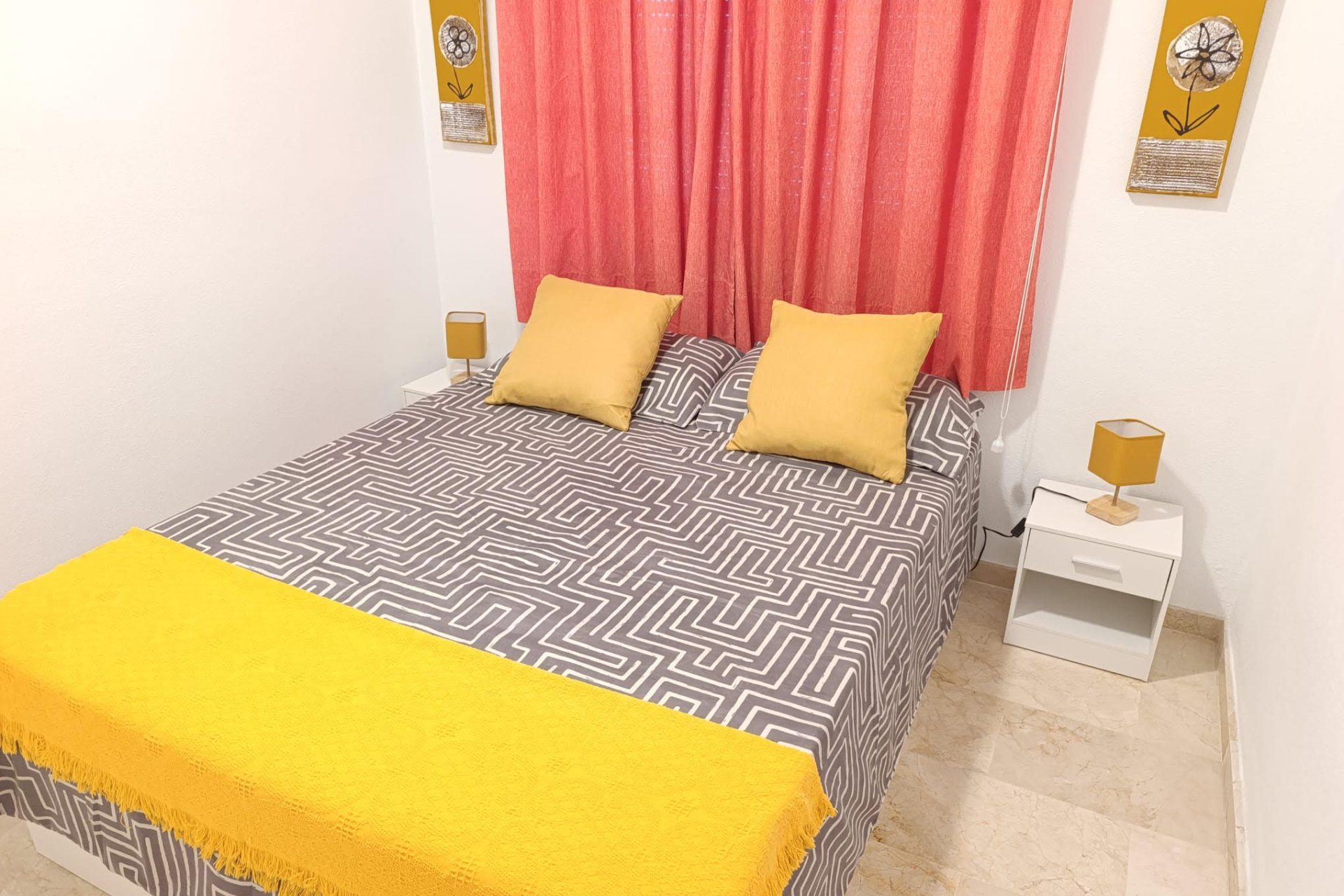 Revânzare - Apartament -
Villamartin - Costa Blanca