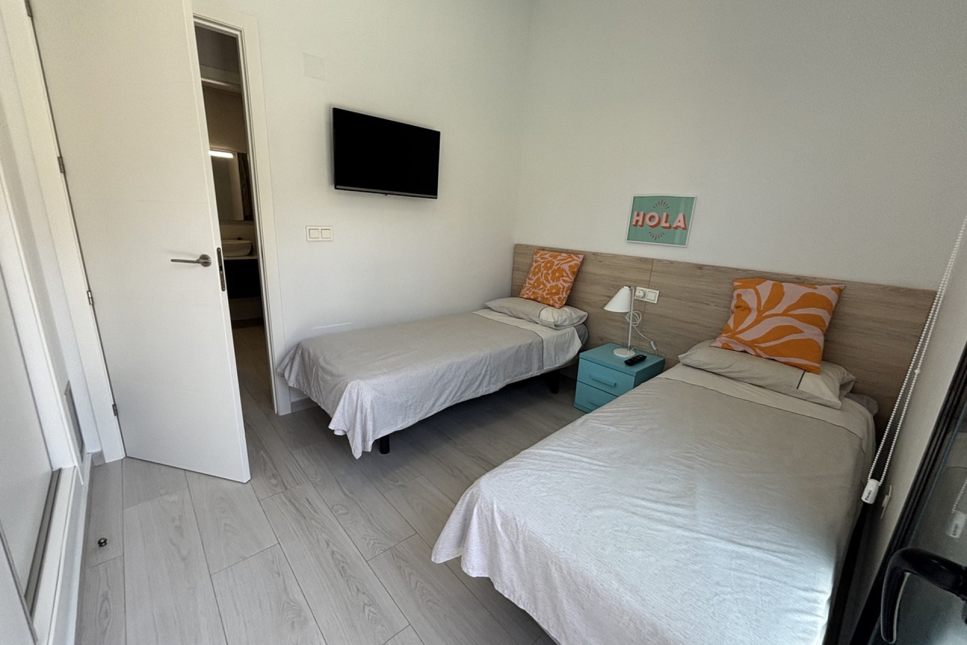 Revânzare - Apartament -
Villamartin - Costa Blanca