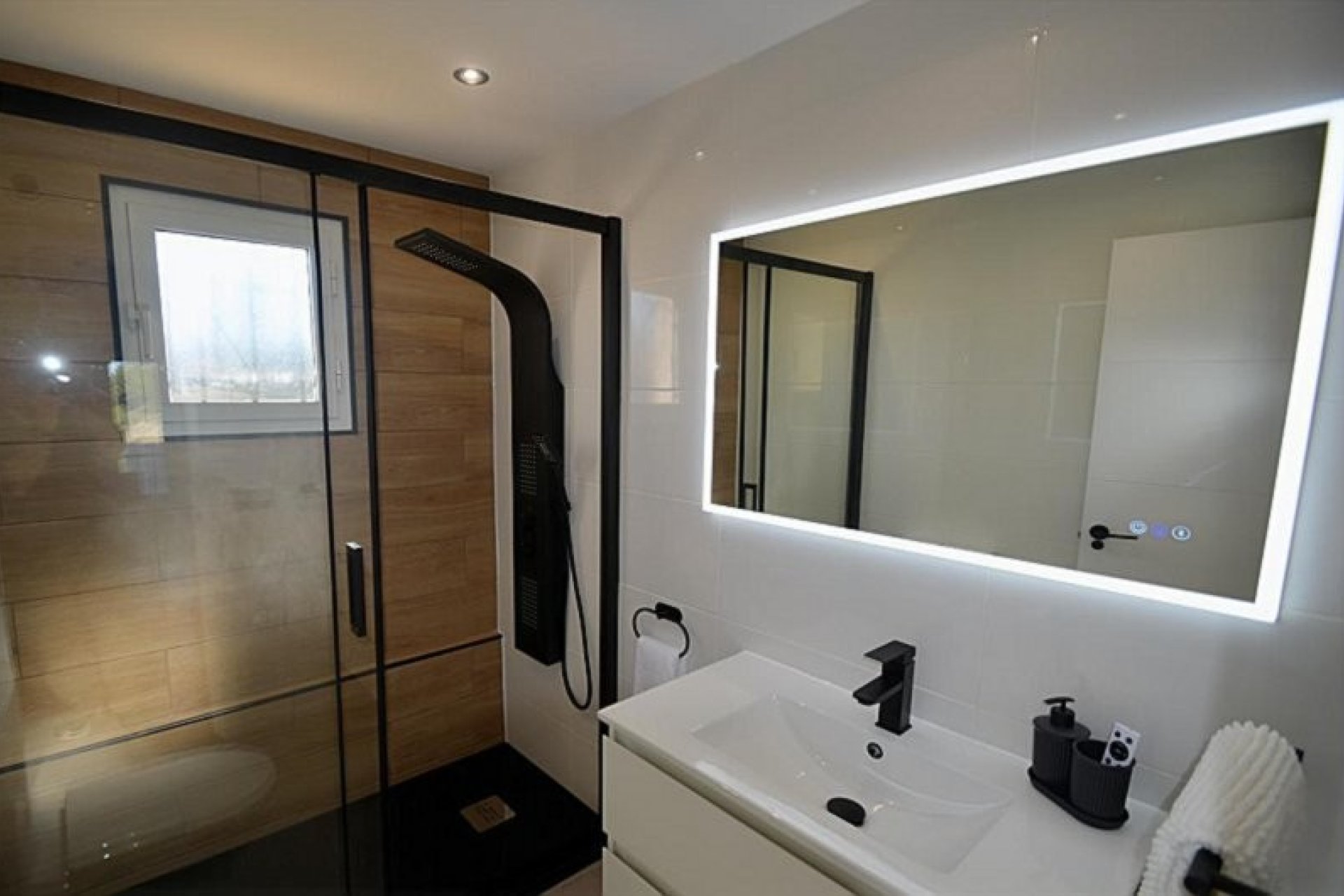 Revânzare - Apartament -
Villamartin - Costa Blanca