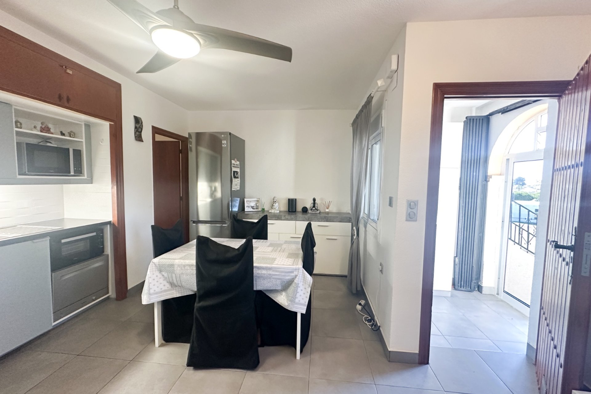 Revânzare - Apartament -
Villamartin - Costa Blanca